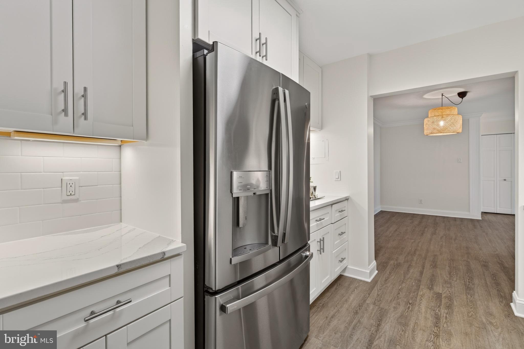 THE KENWOOD - Residential