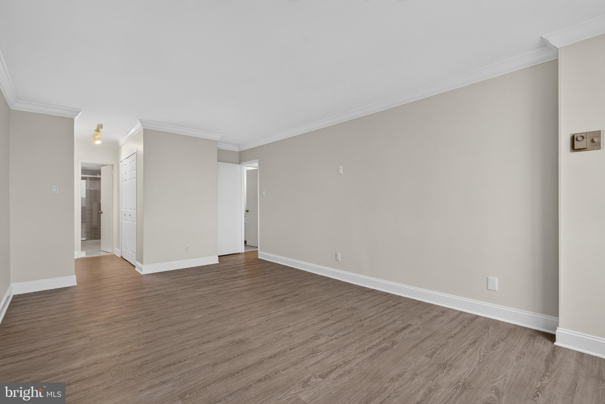THE KENWOOD - Residential