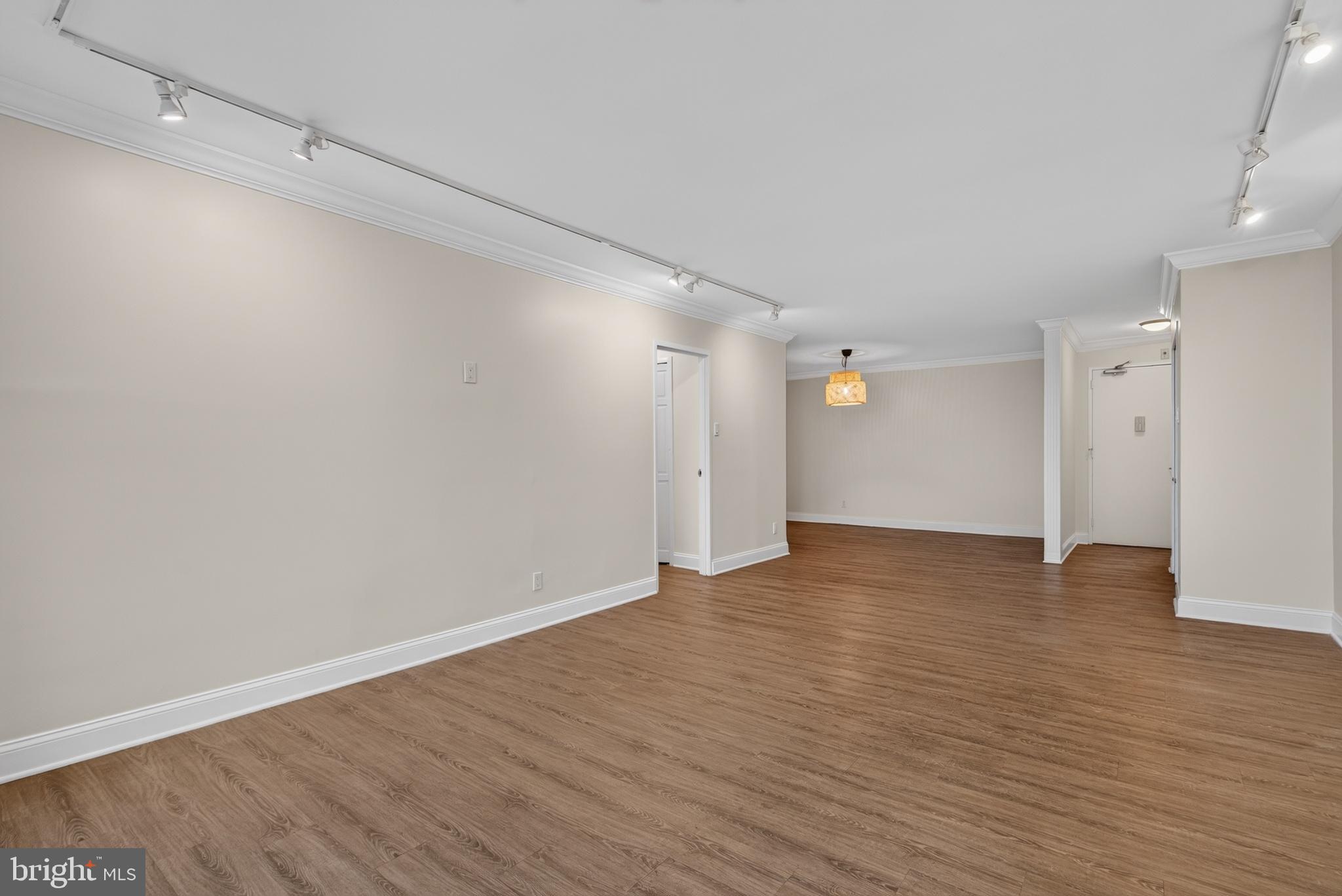 THE KENWOOD - Residential