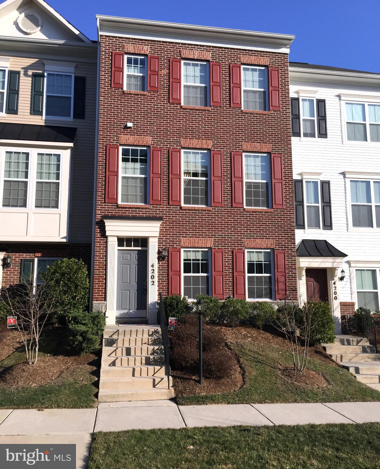 Come take a look!  2 car garage available in Potomac Highlands.  No outside maintenance or water bill!  Three level, BRICK townhome, with 2 car garage!  Large open floor plan!  Beautiful GRANITE counters, oversized breakfast bar.  Three modern CEILING FANS!  Large Trex DECK.  HARDWOOD FLOORS on main, CROWN MOLDING on main level.  Short walk to pool!  3 Minutes to Quantico main gate, I-95, VRE.
