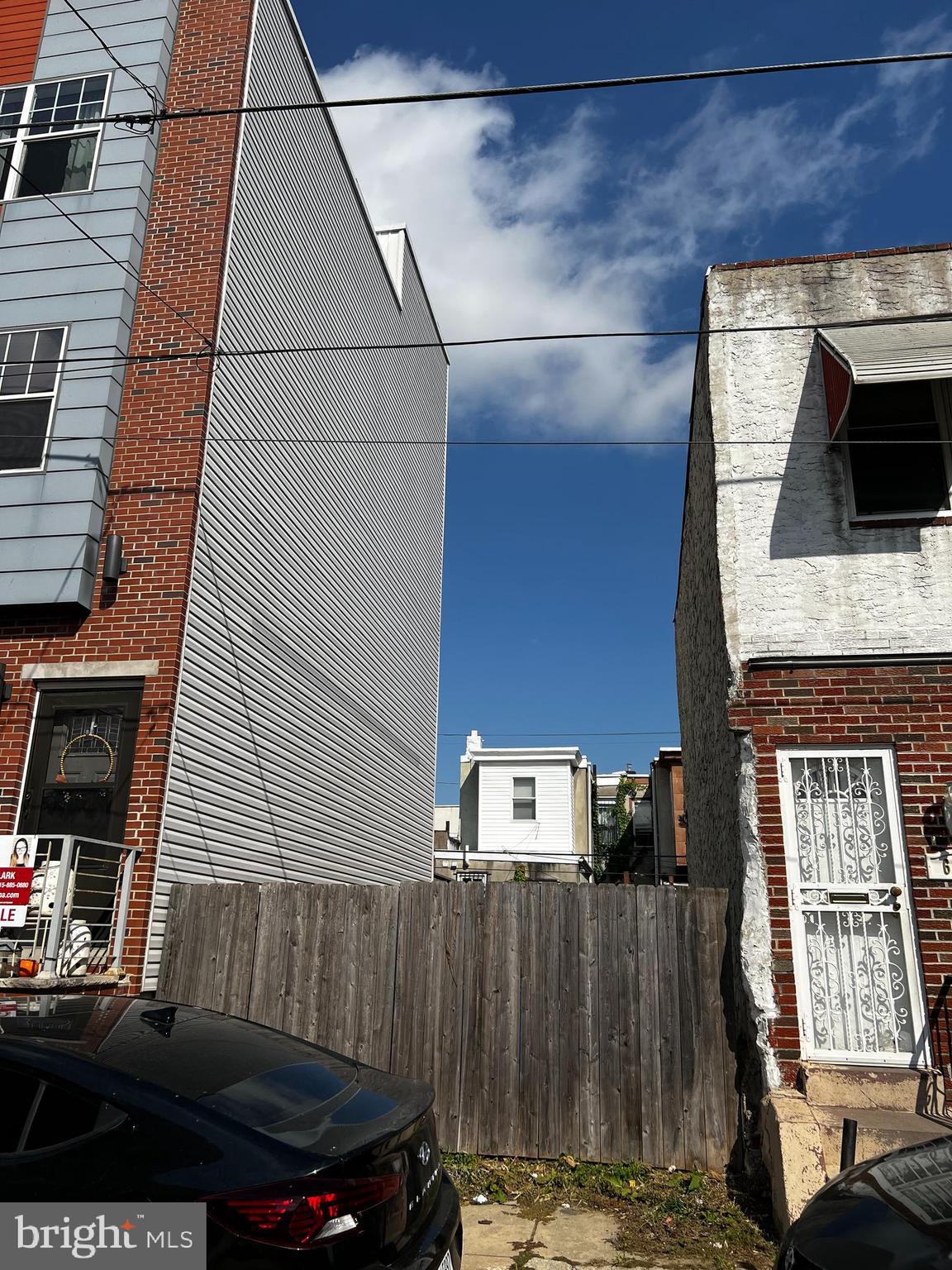 Empty lot for sale  (OR LEASE)!   Unique opportunity to own (or lease) a green space in your neighborhood.  Have pets that need a yard?  LOVE to ENTERTAIN?  LOVE to GARDEN?  This is your rare chance to live just a few blocks from the hub of S Philly’s restaurant,  shopping, and  cultural hub AND have a green space– the best of both worlds.SELLER IS WILLING TO RENT THIS EMPTY LOT, PLS CONTACT LISTING AGENT FOR DETAILS.