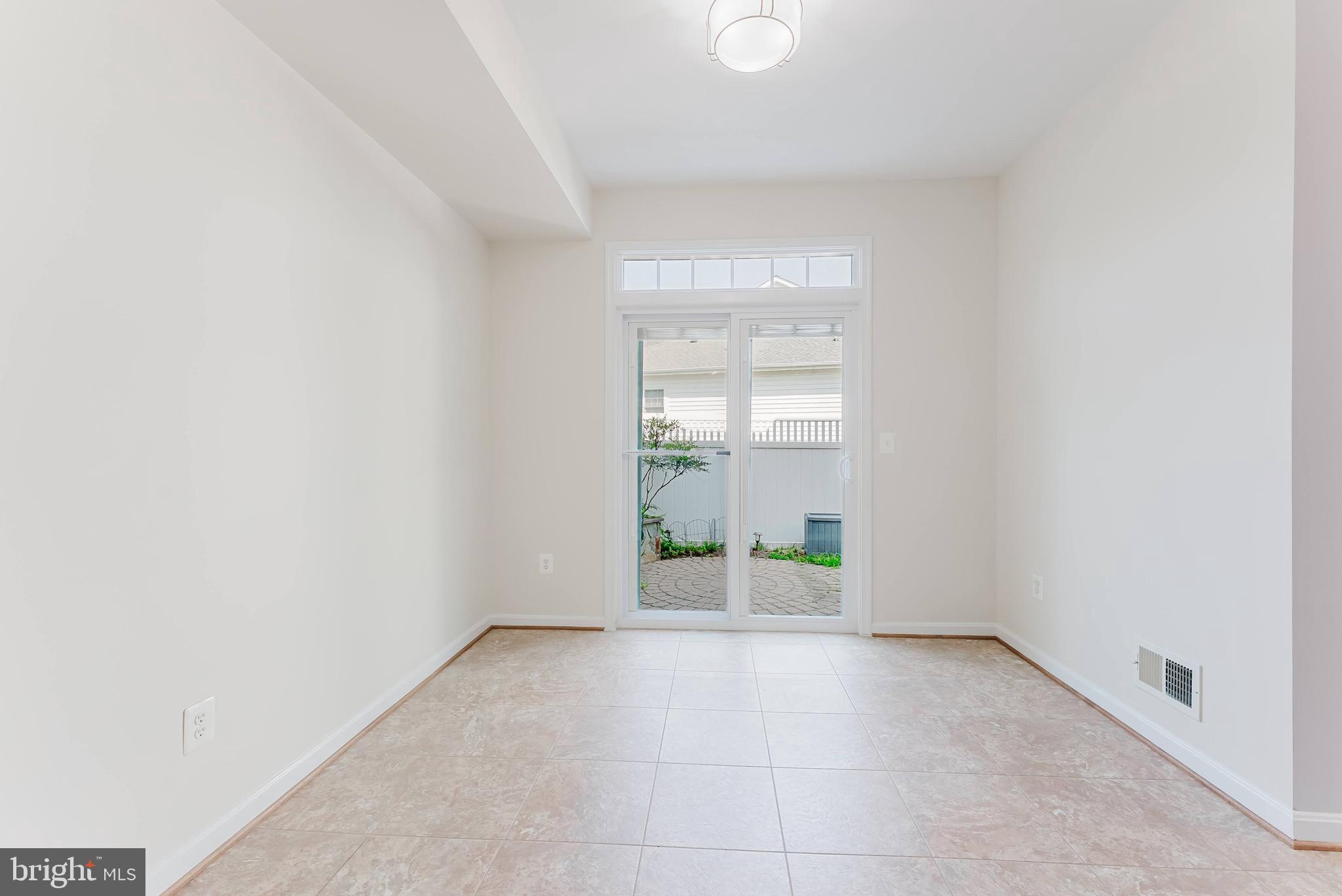BRAEMAR             PH 4 - Residential