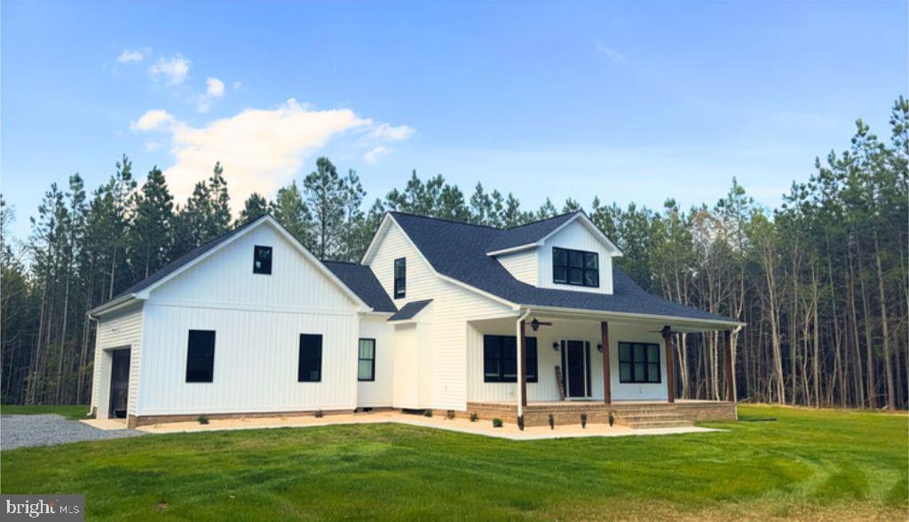 TALL PINES - Residential