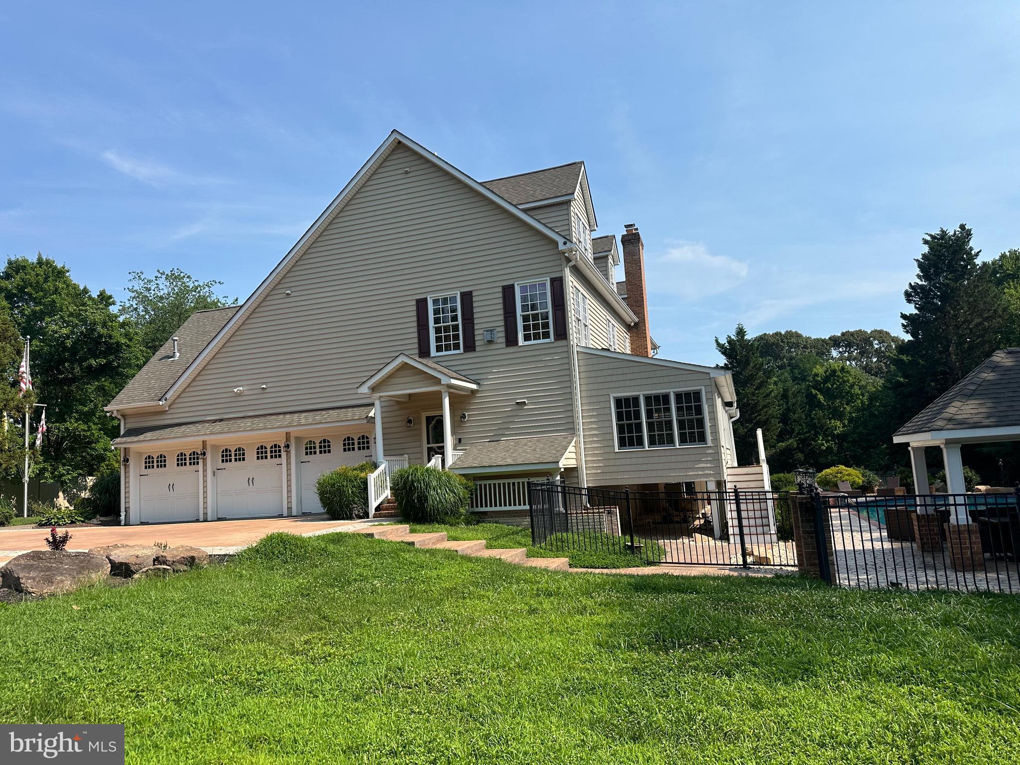 BRANDI KNOLL - Residential