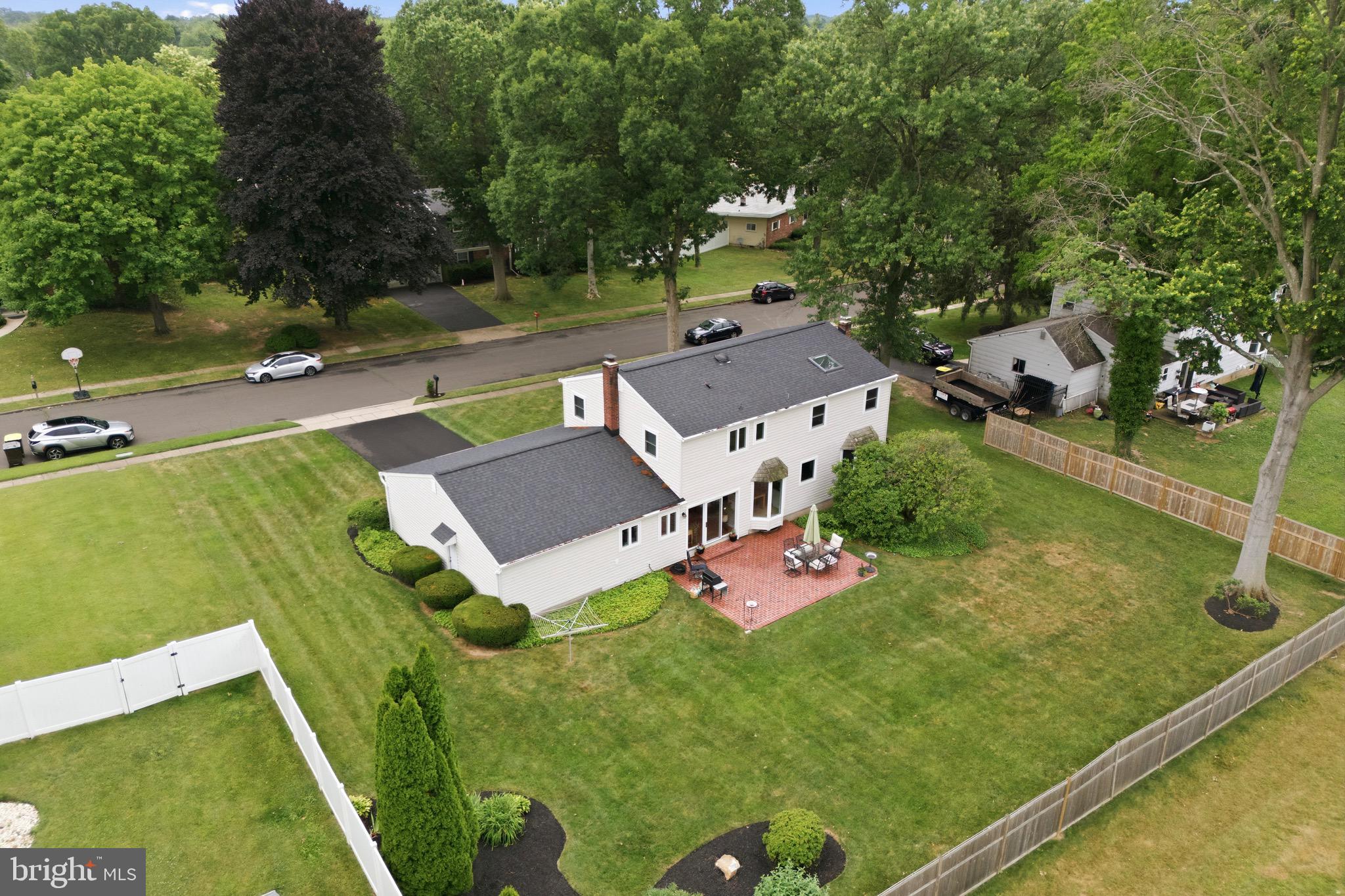 VALLEYWOOD - Residential