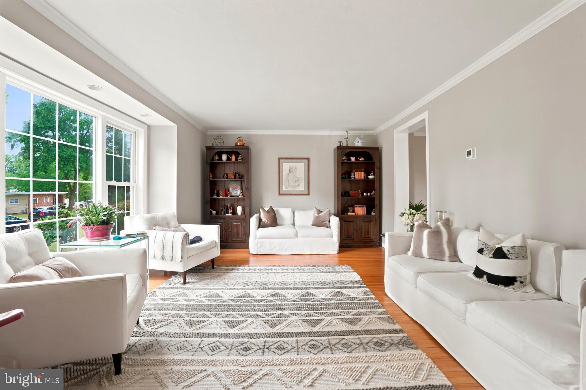 VALLEYWOOD - Residential