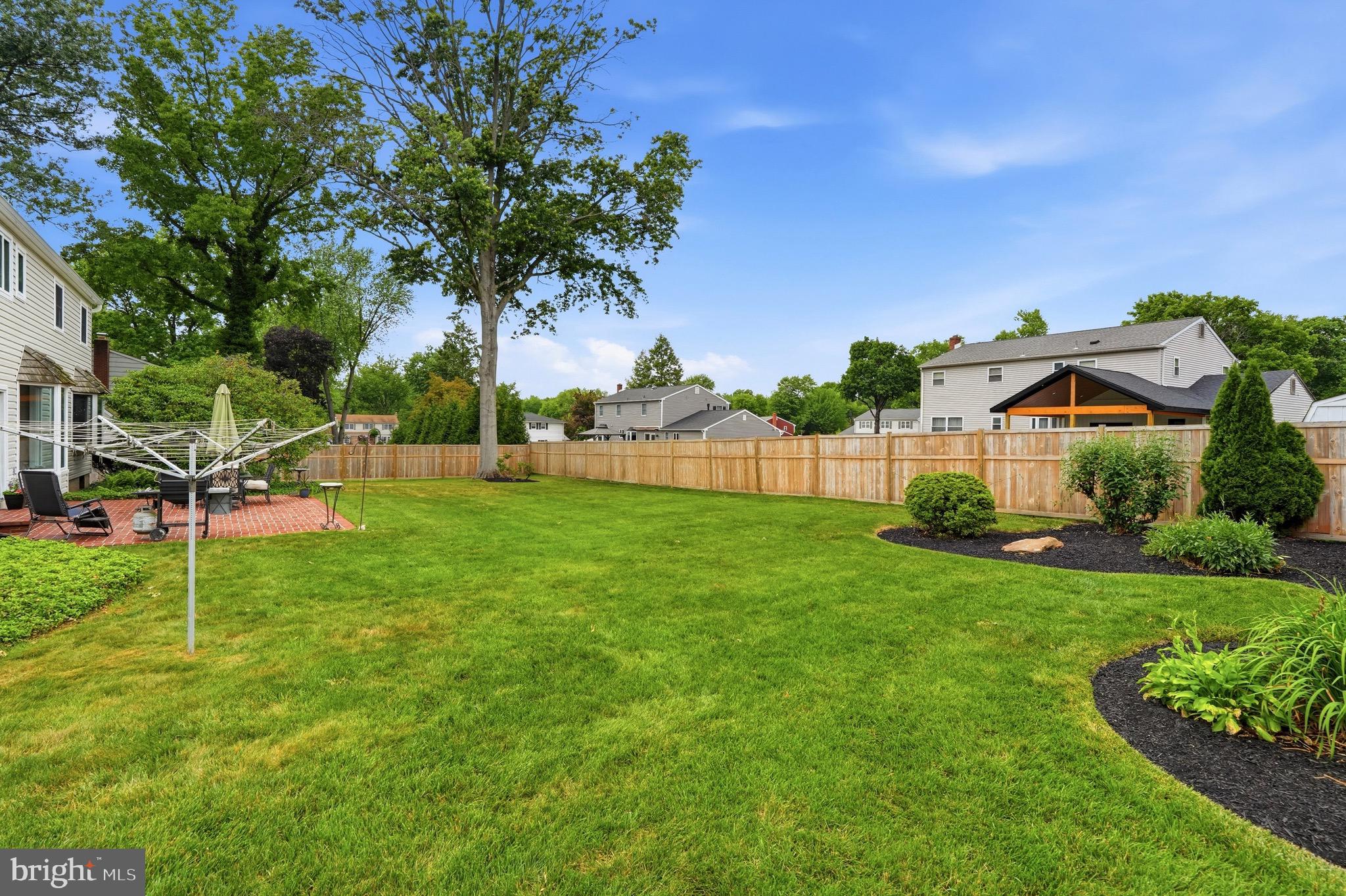 VALLEYWOOD - Residential