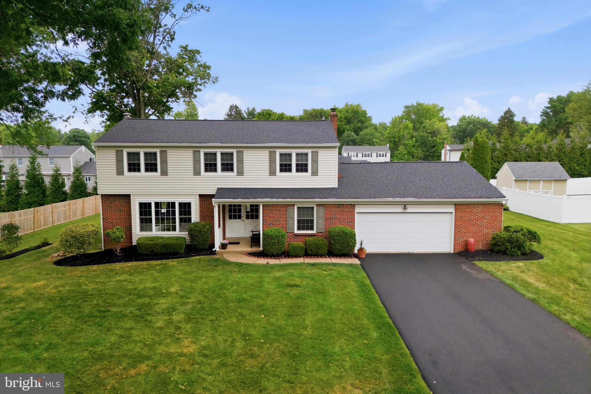VALLEYWOOD - Residential