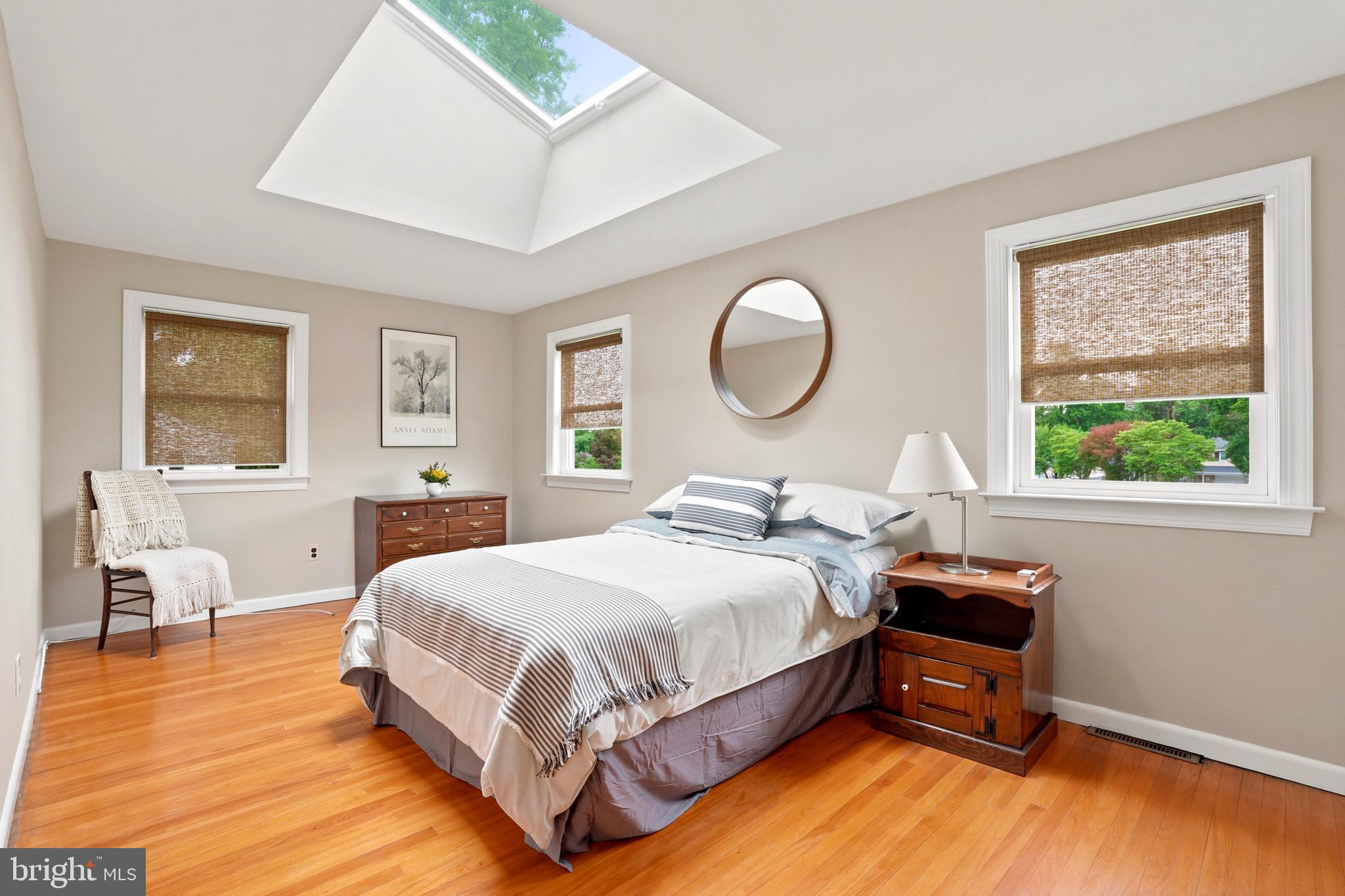 VALLEYWOOD - Residential