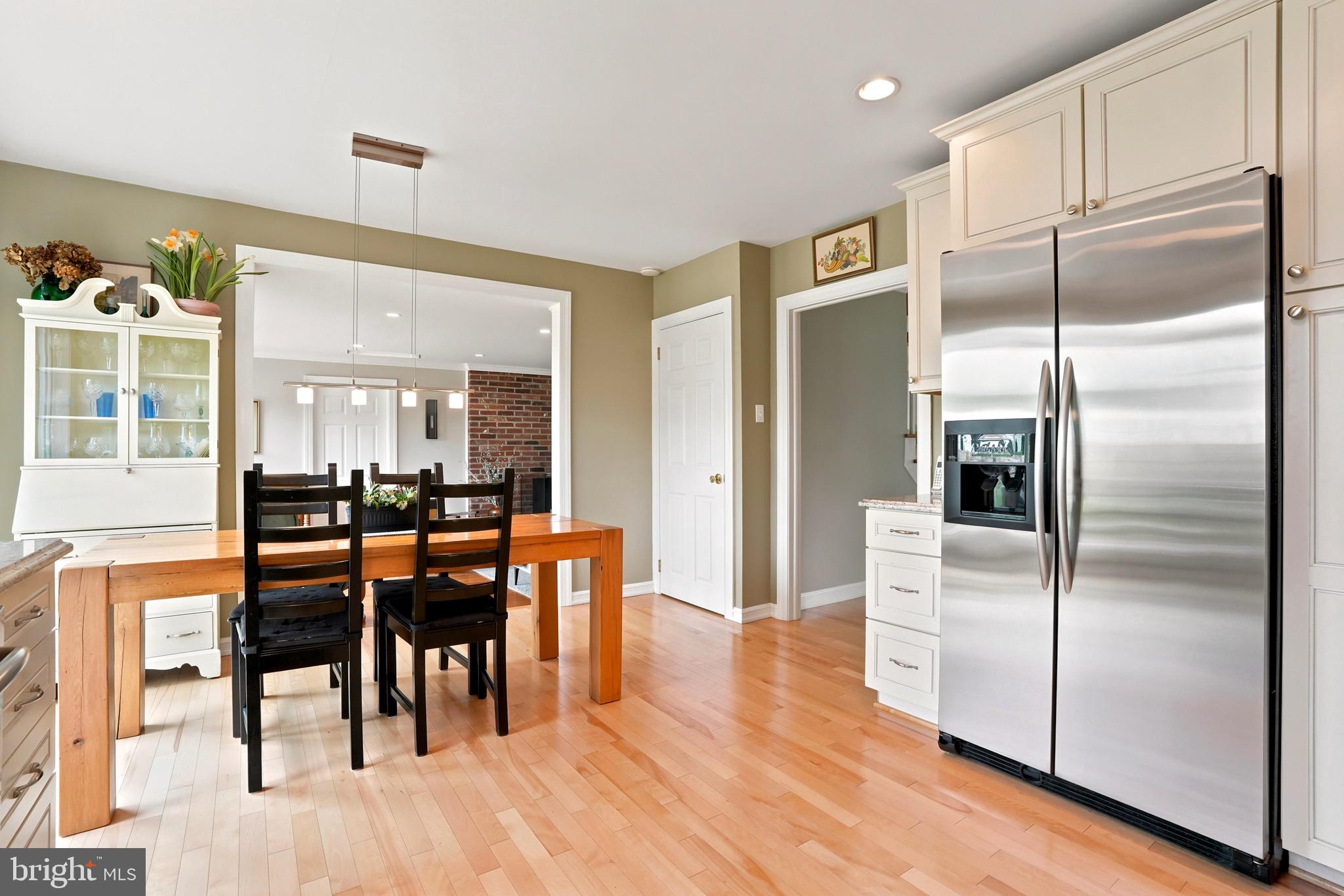 VALLEYWOOD - Residential