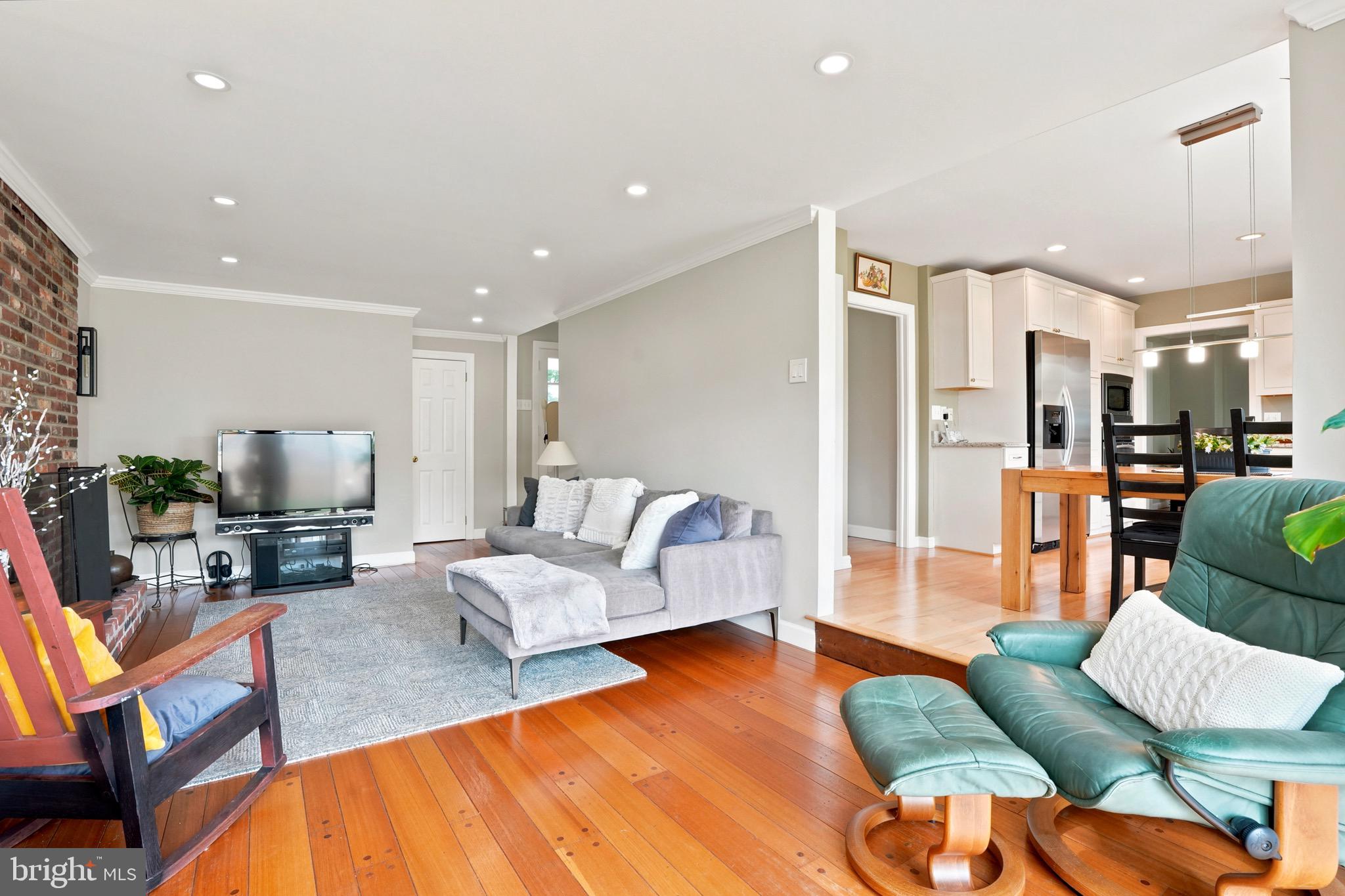 VALLEYWOOD - Residential