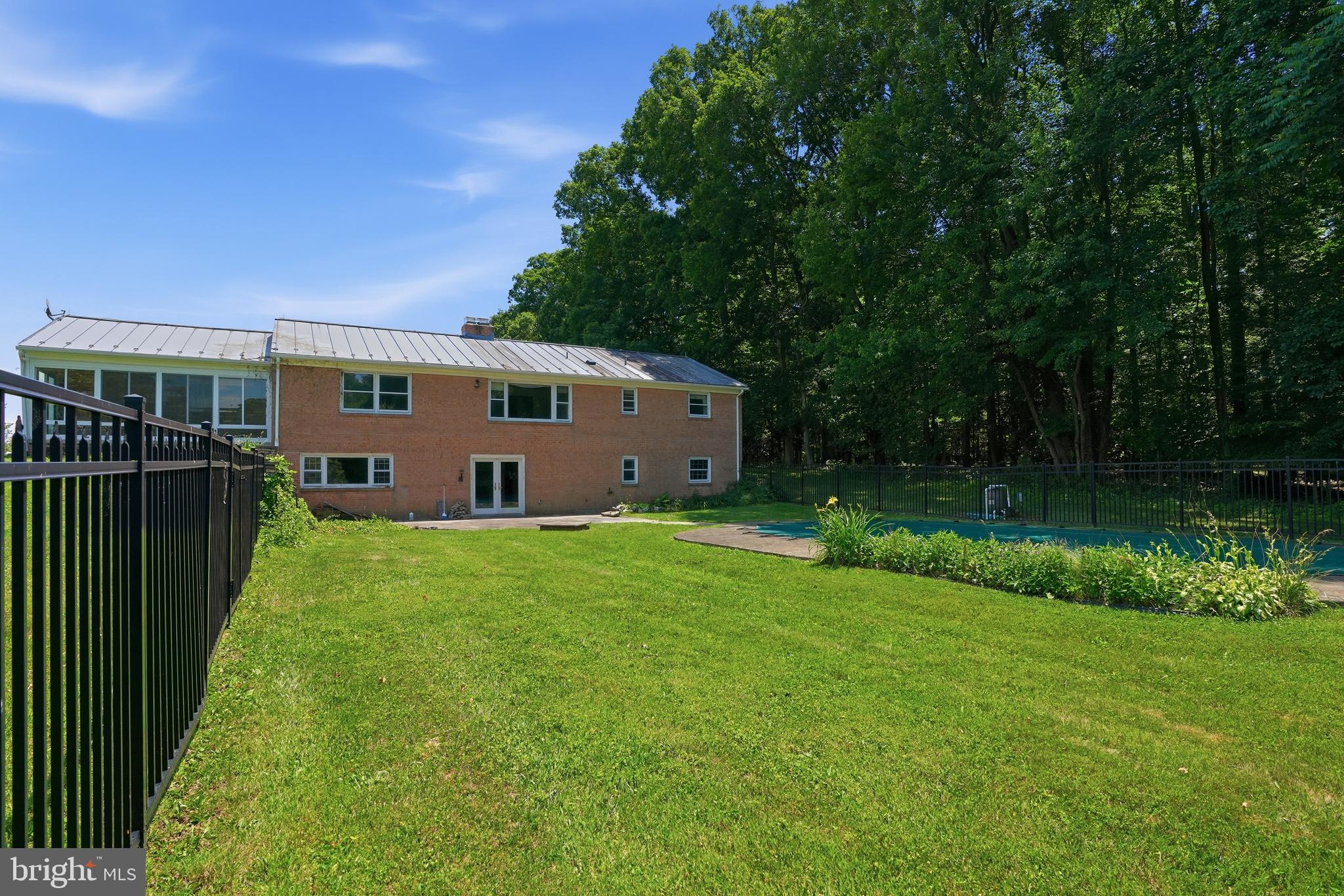 BARNESVILLE OUTSIDE - Residential