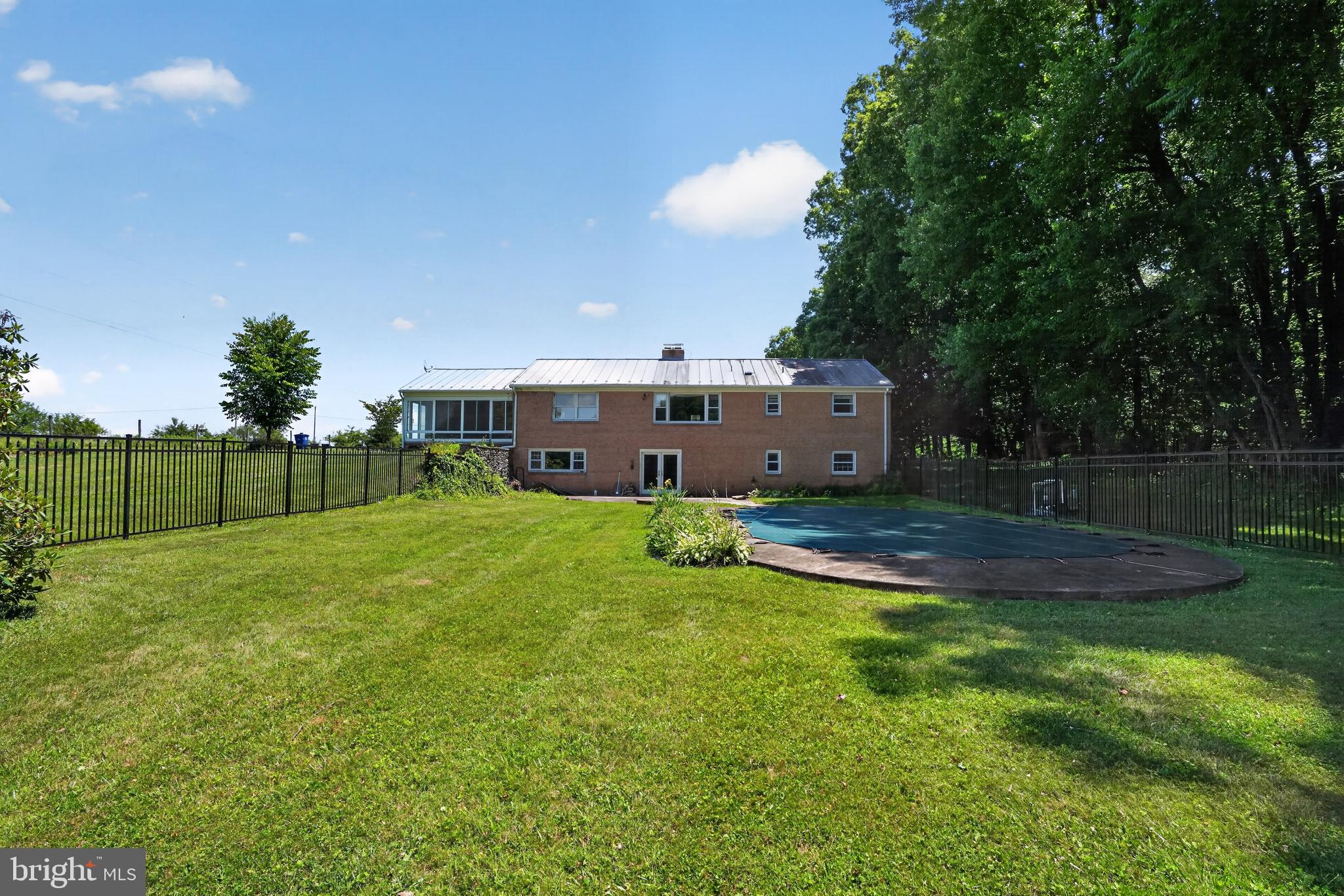 BARNESVILLE OUTSIDE - Residential