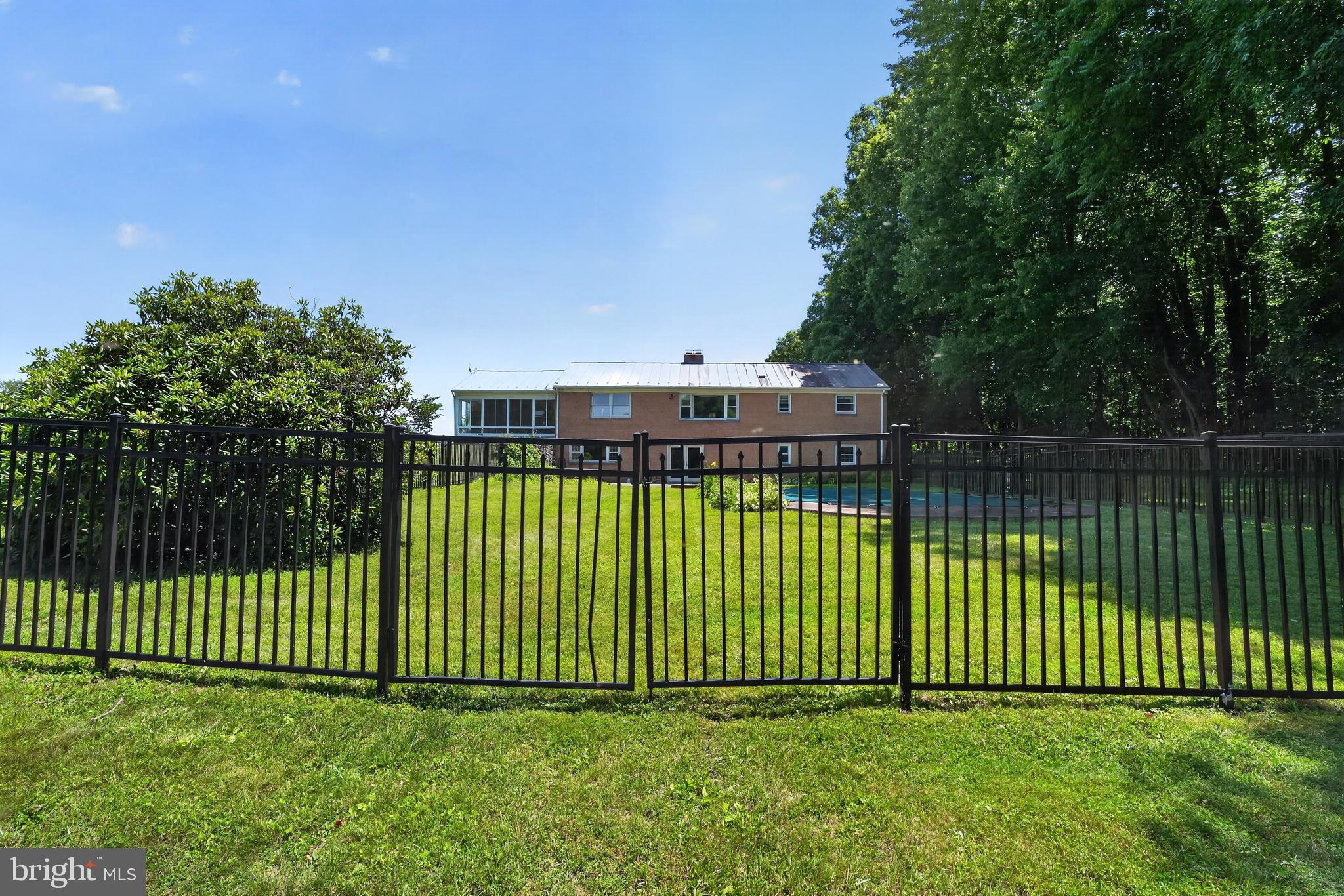 BARNESVILLE OUTSIDE - Residential