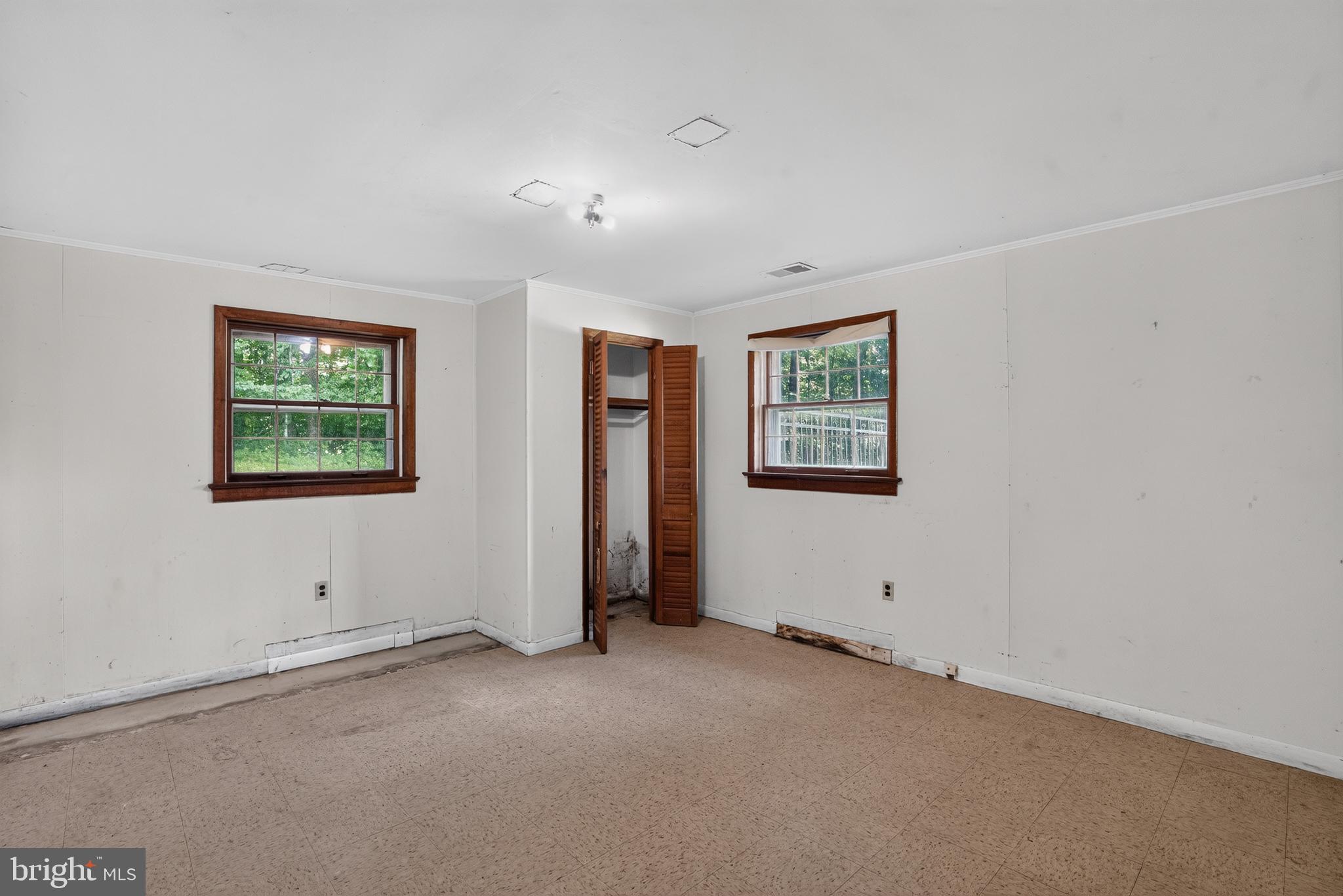 BARNESVILLE OUTSIDE - Residential