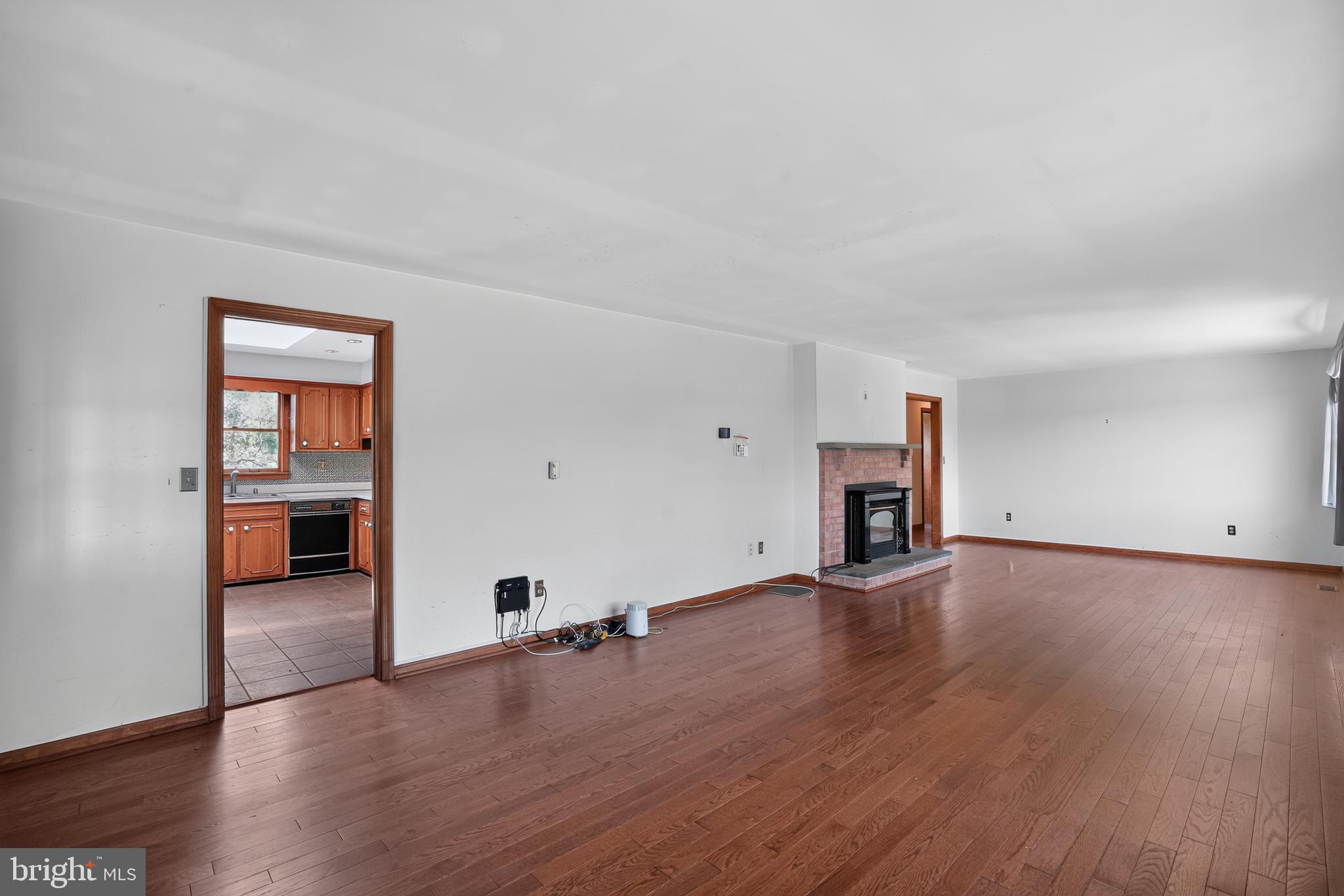 BARNESVILLE OUTSIDE - Residential