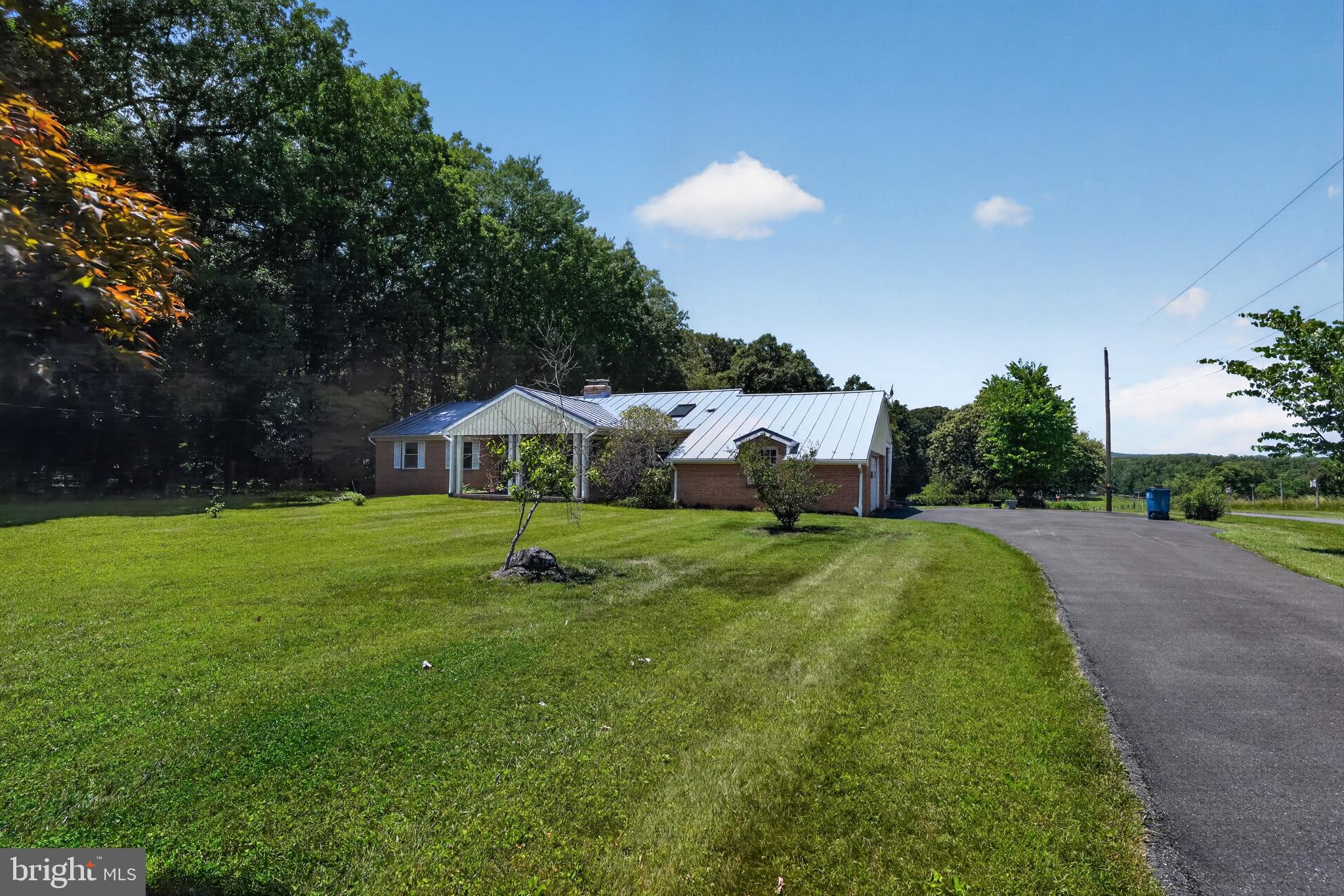 BARNESVILLE OUTSIDE - Residential