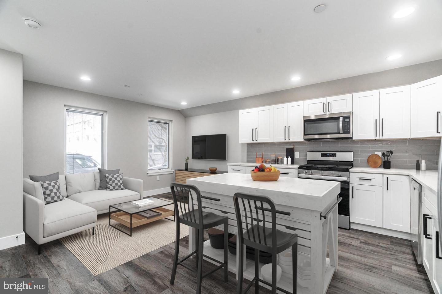 FISHTOWN - Residential Lease