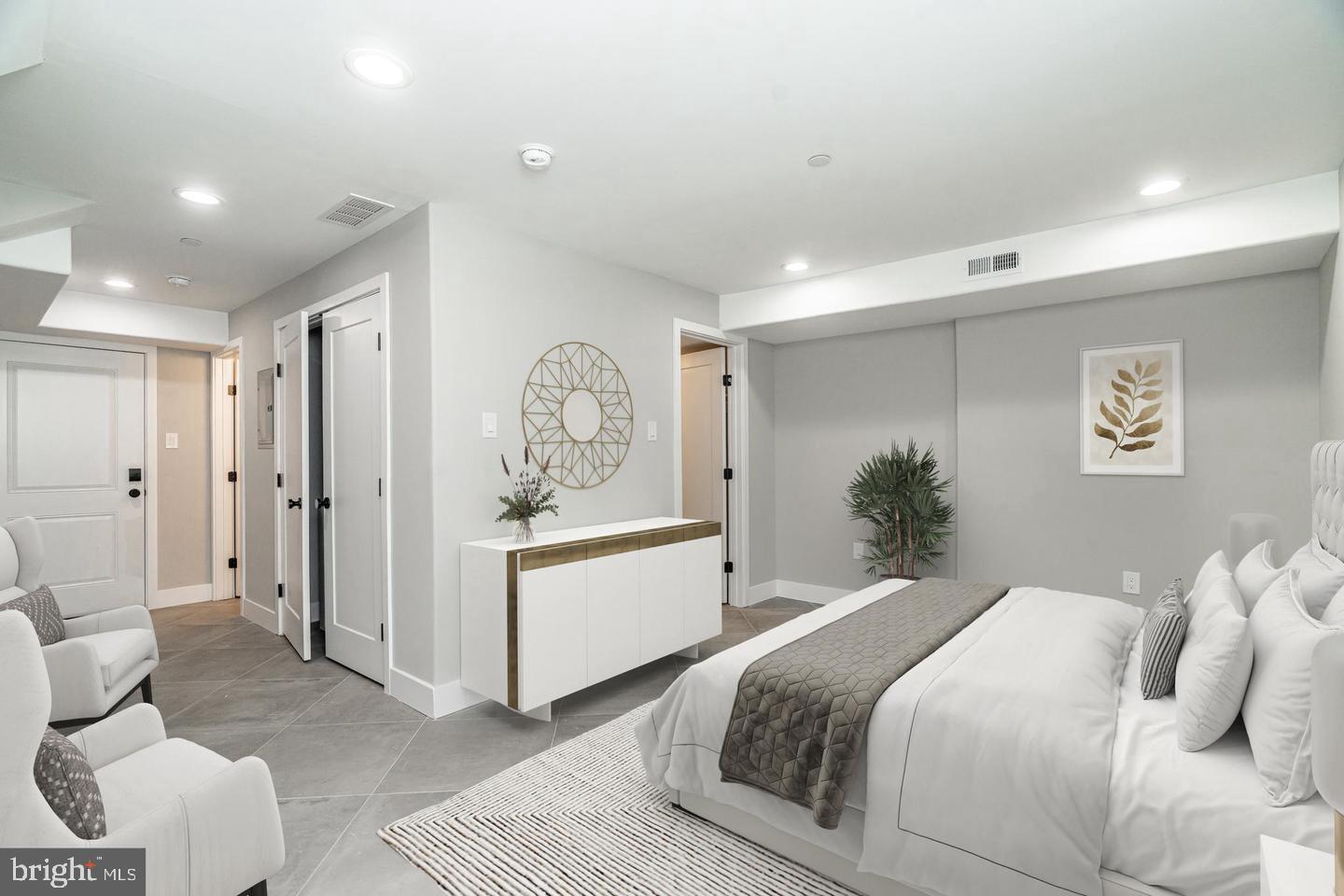 FISHTOWN - Residential Lease
