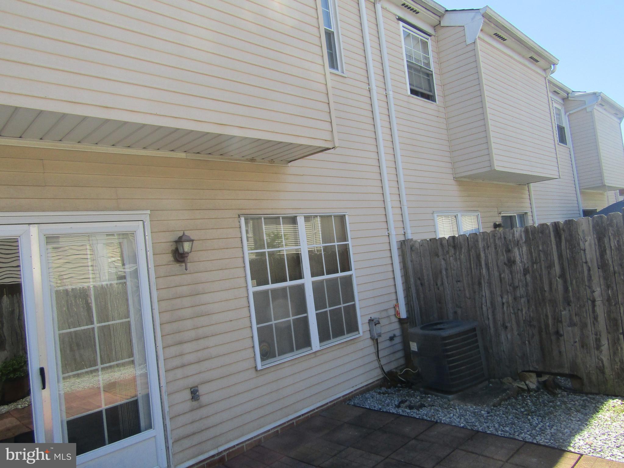 EASTWICK - Residential