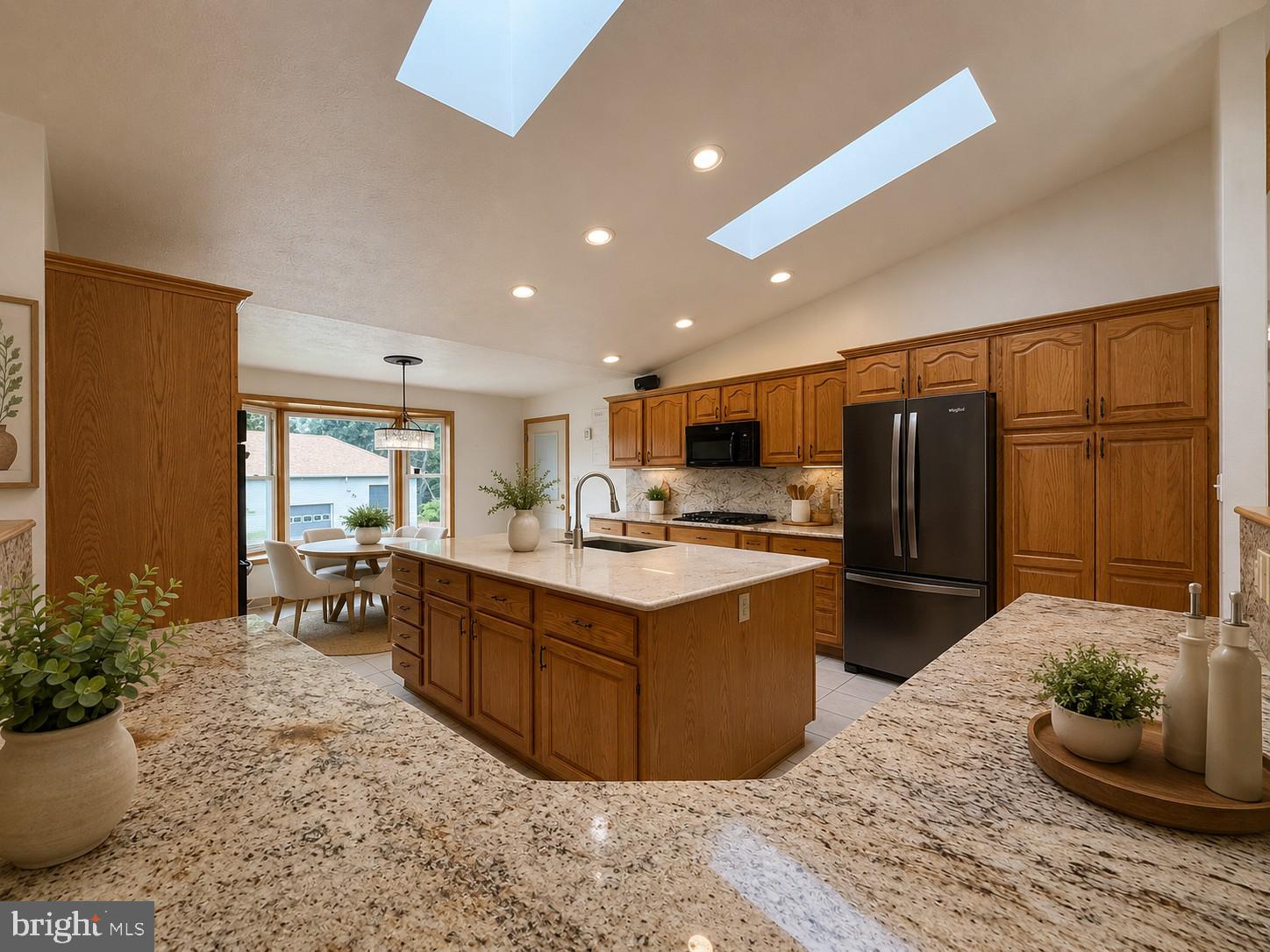 ROLLING OAKS - Residential
