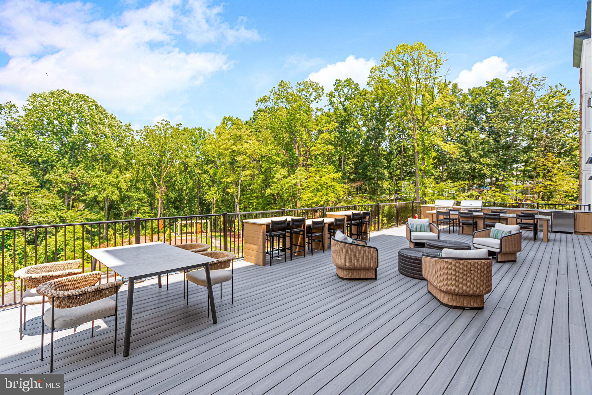 ELEMENT AT MILL CREEK - Residential