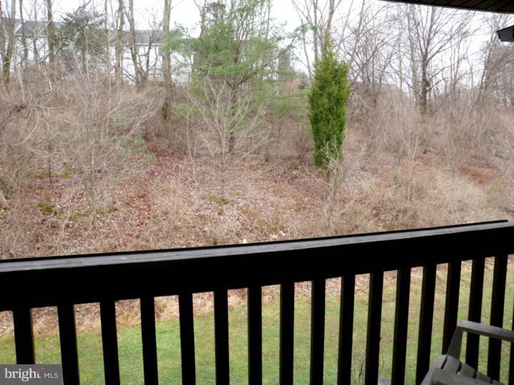 LAUREL SPRINGS - Residential
