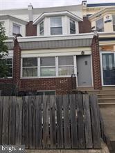 nice clean home move in condition nice  lots of parking  make offer will not last great price ... super duper starter no fha or va deals seller wants conventional  mtg 15 to 20 % down