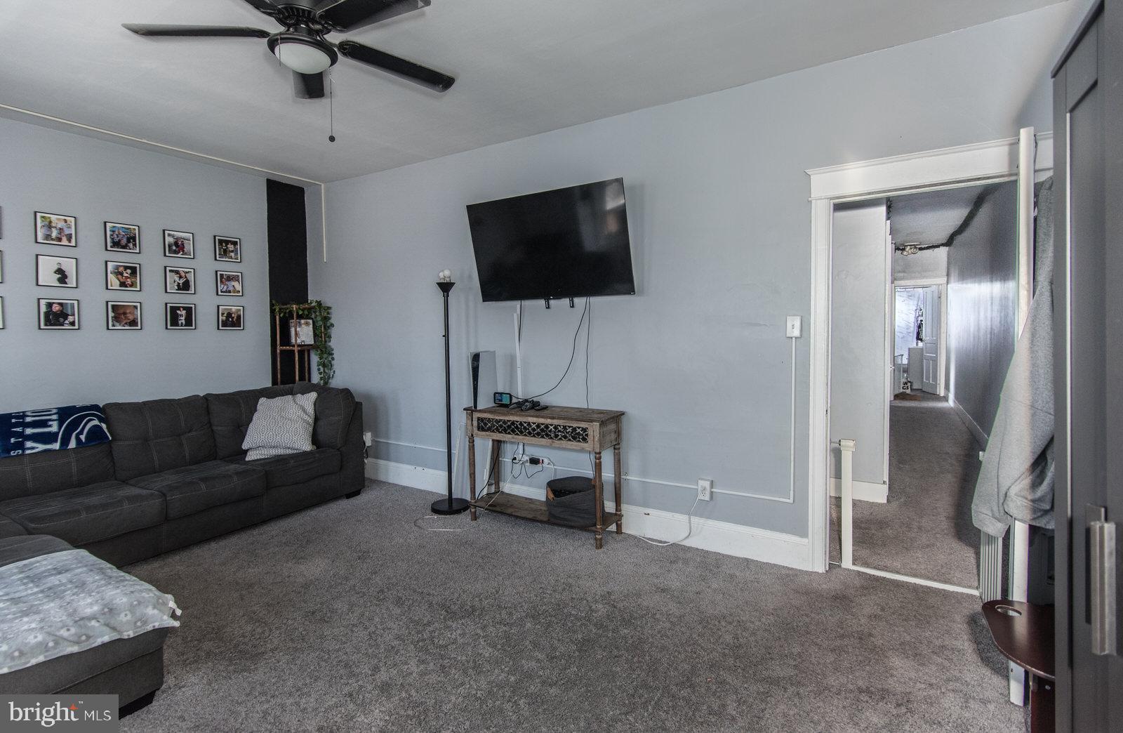 BRIDESBURG - Residential