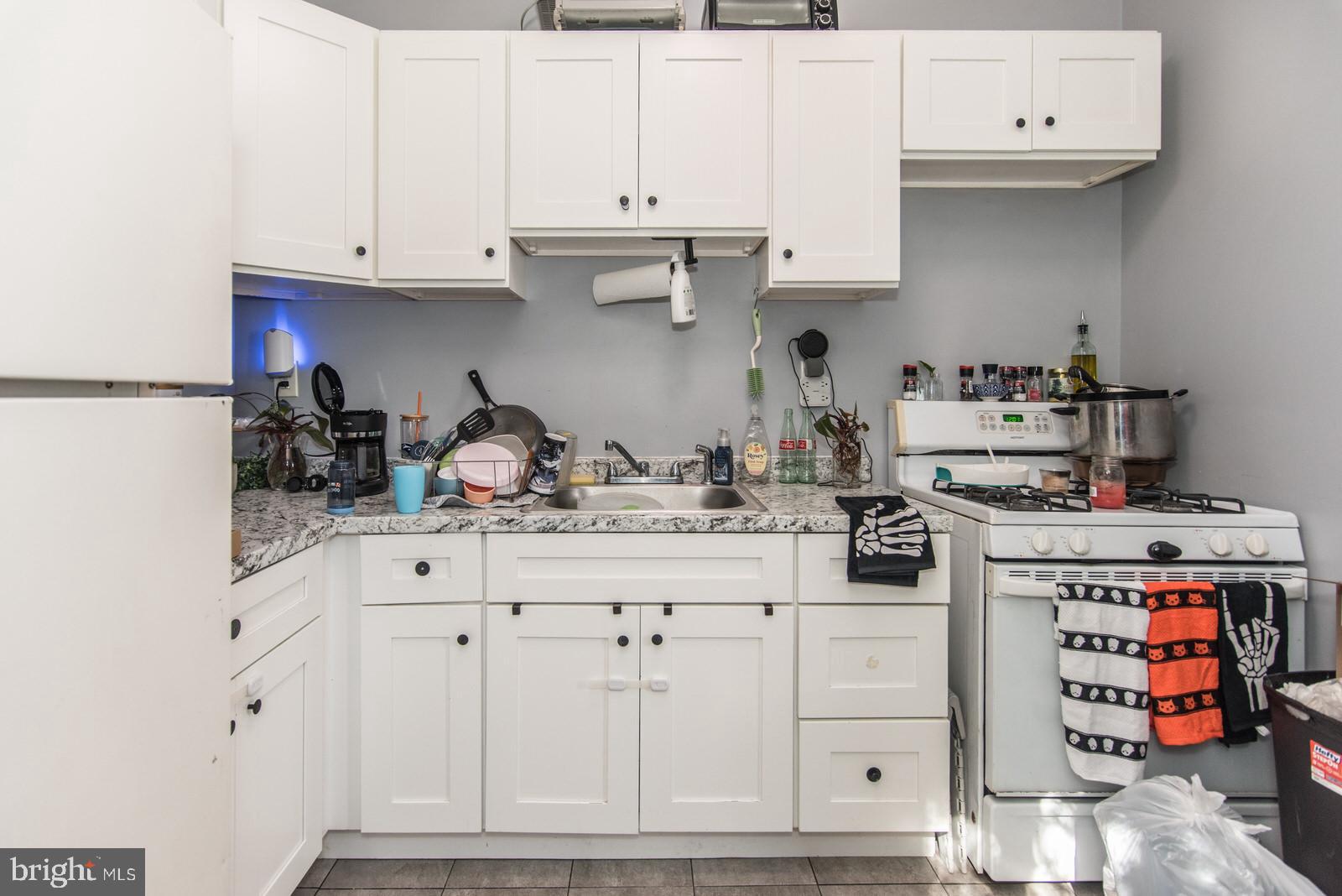 BRIDESBURG - Residential