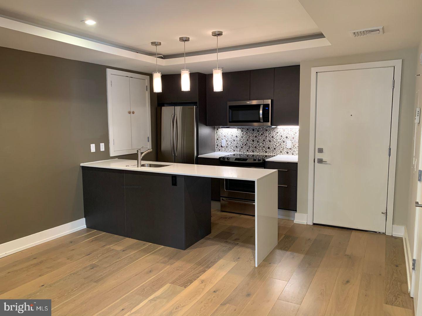 WASHINGTON SQ WEST - Residential Lease