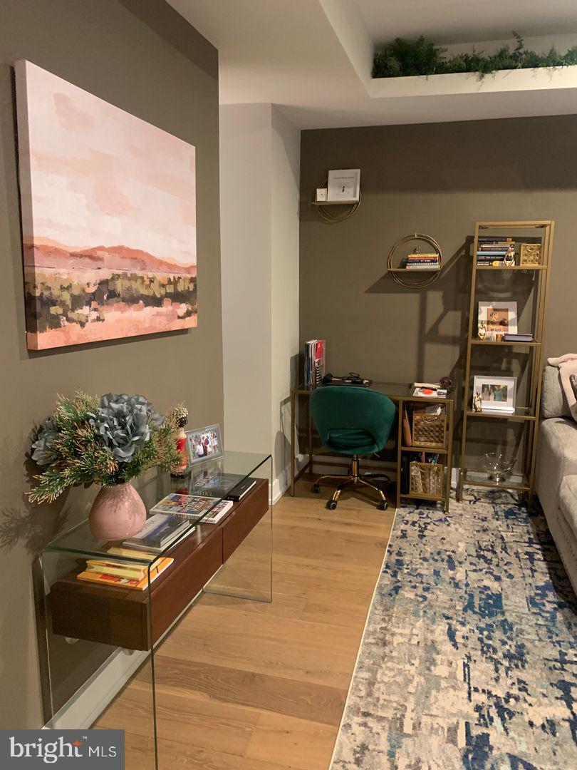 WASHINGTON SQ WEST - Residential Lease