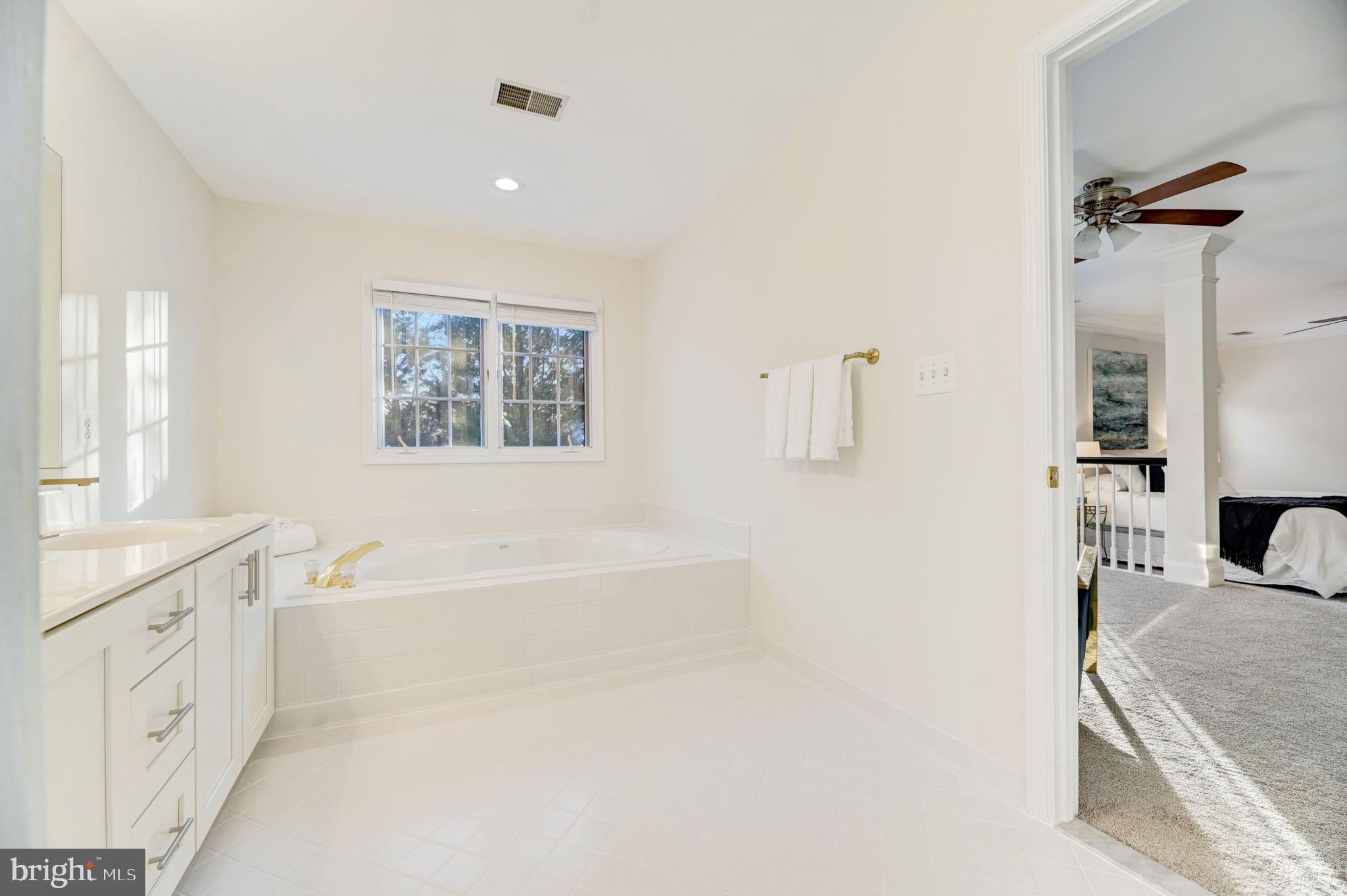 RUNNYMEADE - Residential