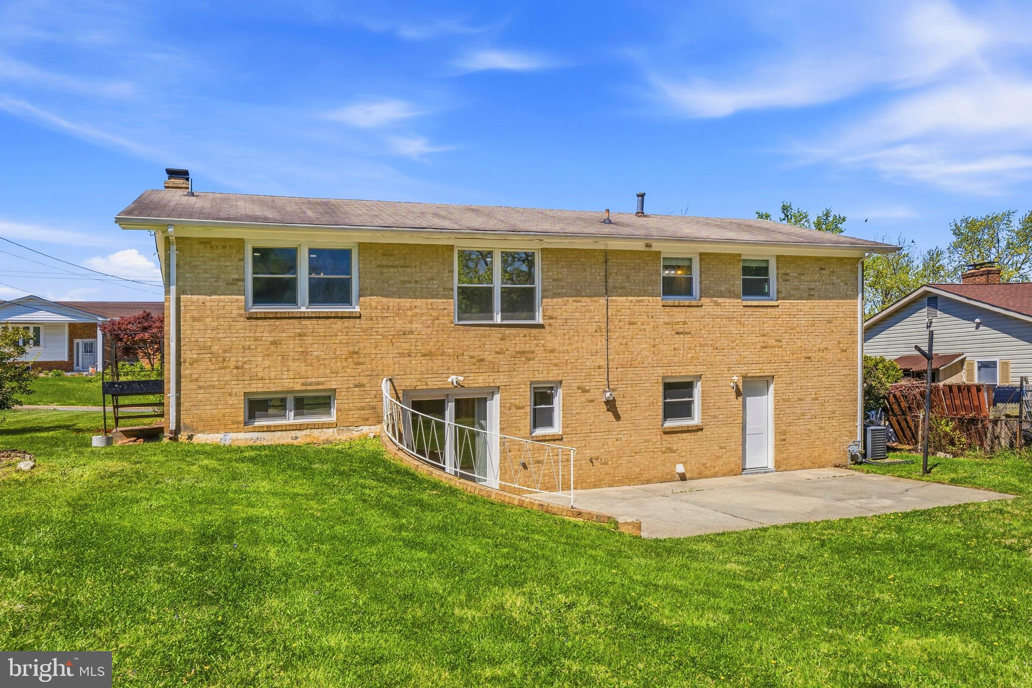 WOODBERRY FOREST - Residential