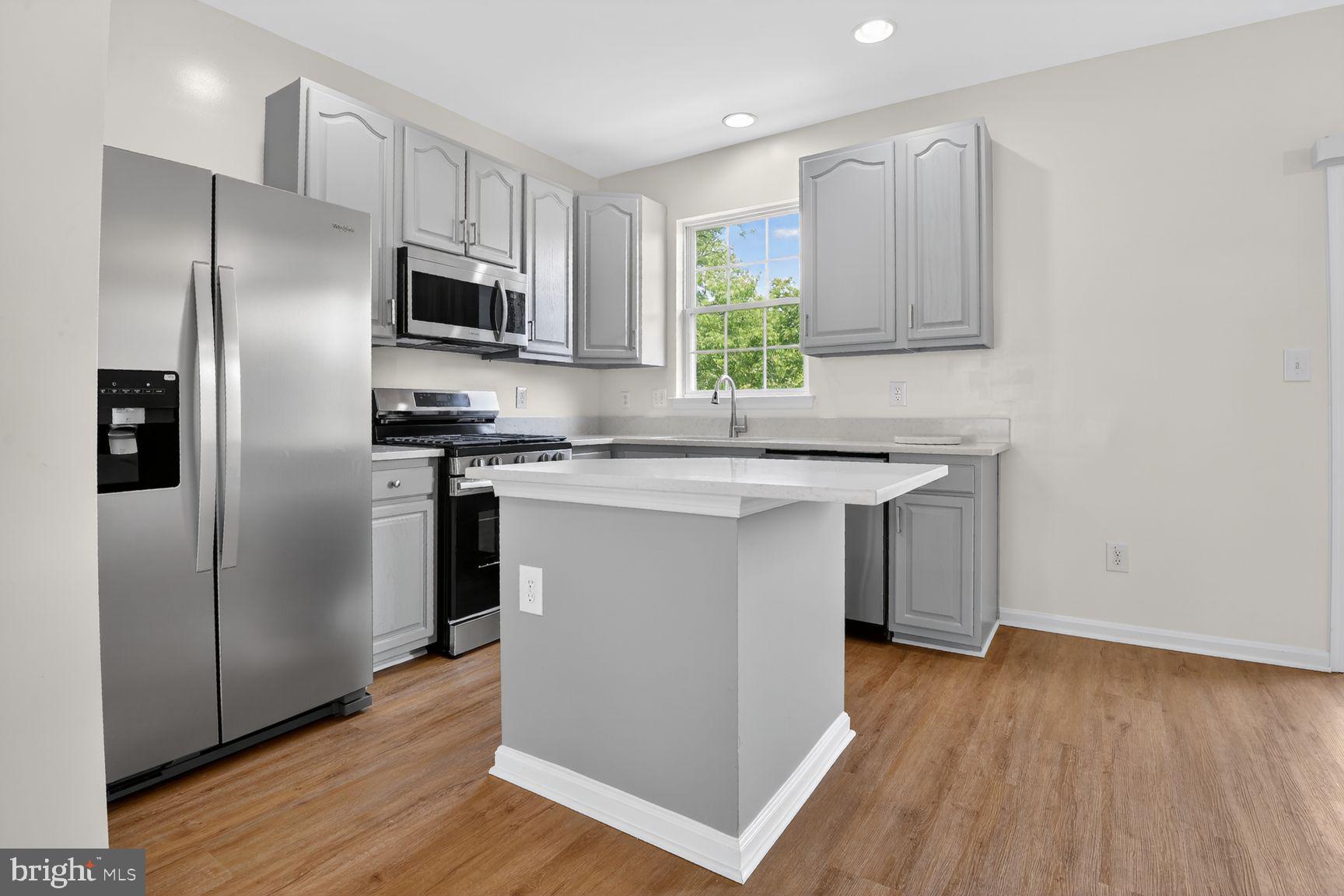 MOSBY RIDGE CONDO - Residential