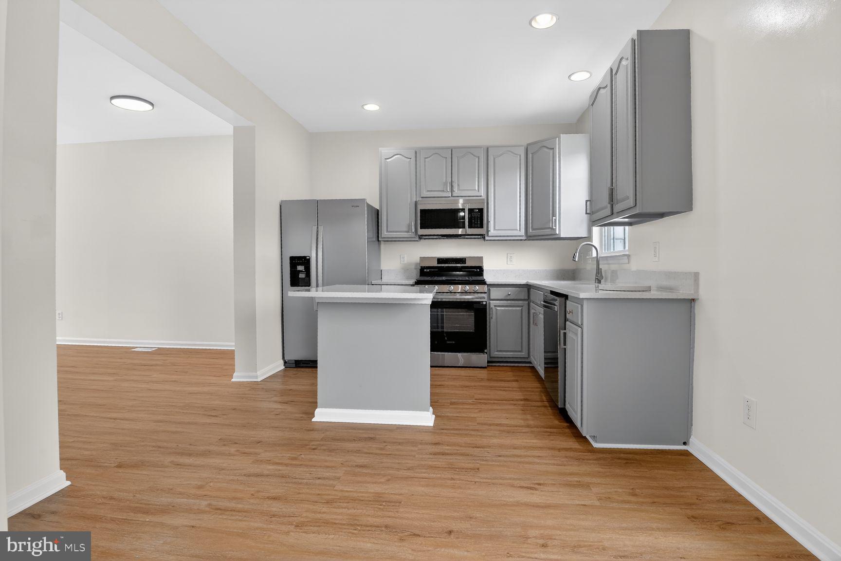 MOSBY RIDGE CONDO - Residential