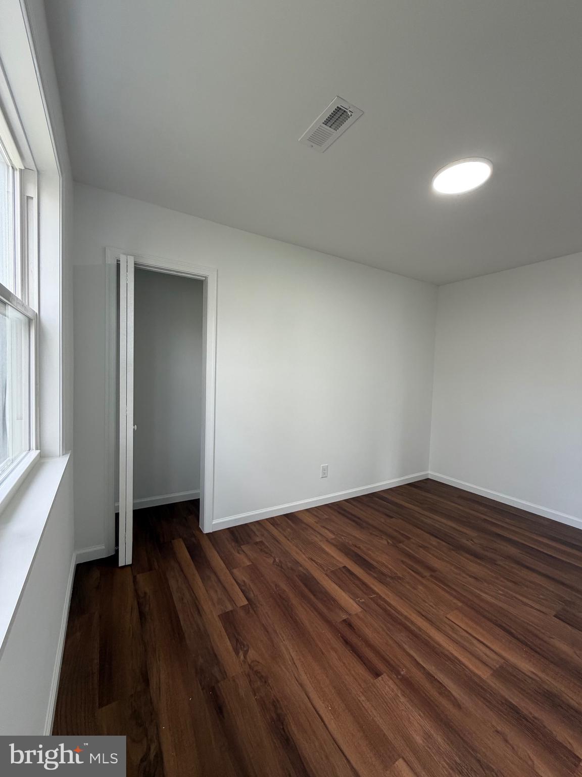 MANOR PARK - Residential
