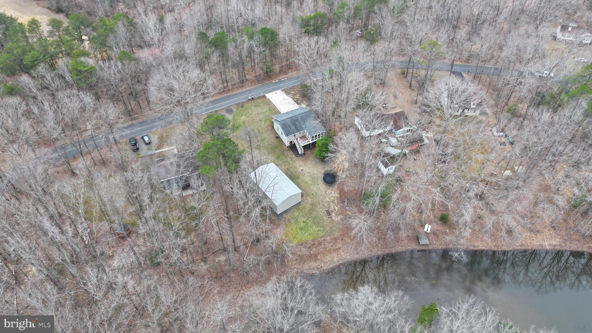 LAKE LAND OR - Residential