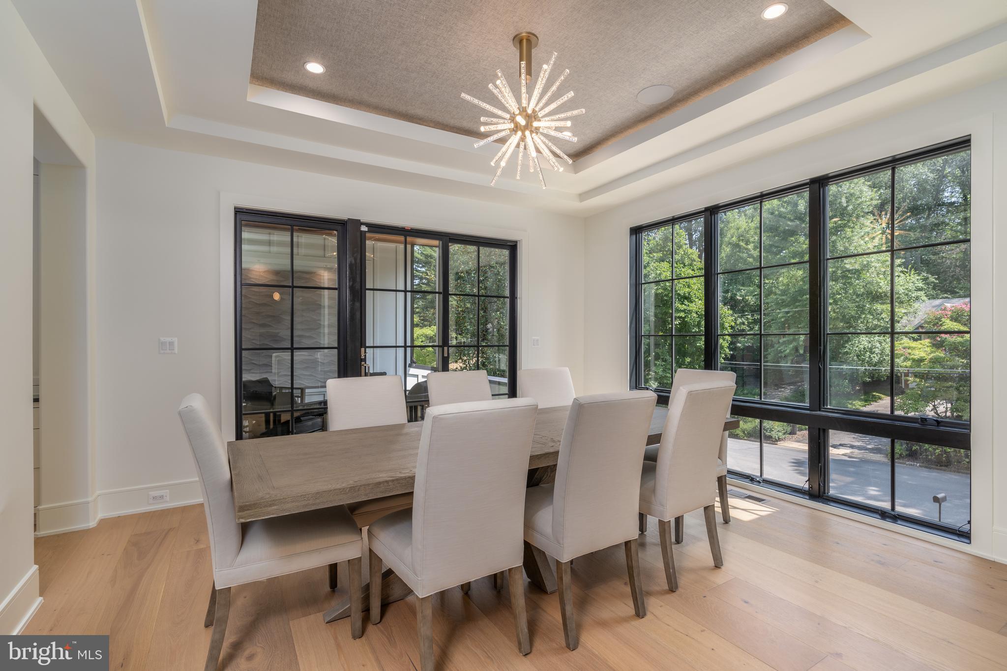 CHESTERBROOK WOODS - Residential