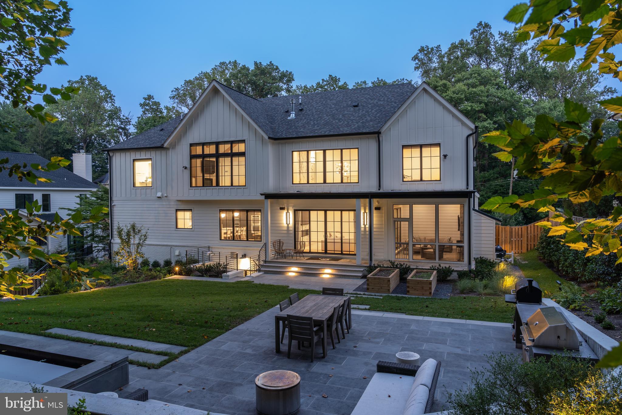 CHESTERBROOK WOODS - Residential