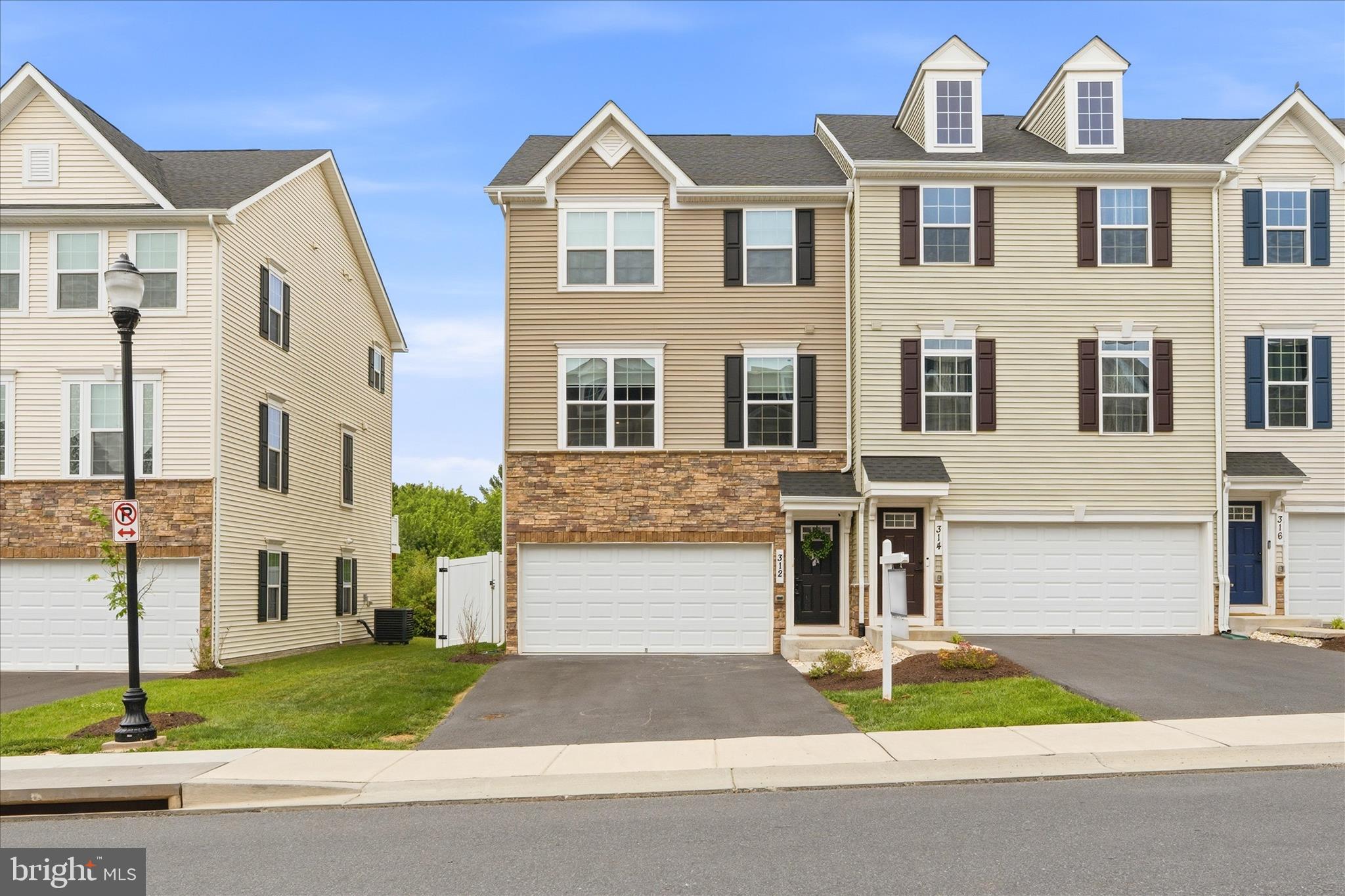 WEST PARK VILLAGE - Residential