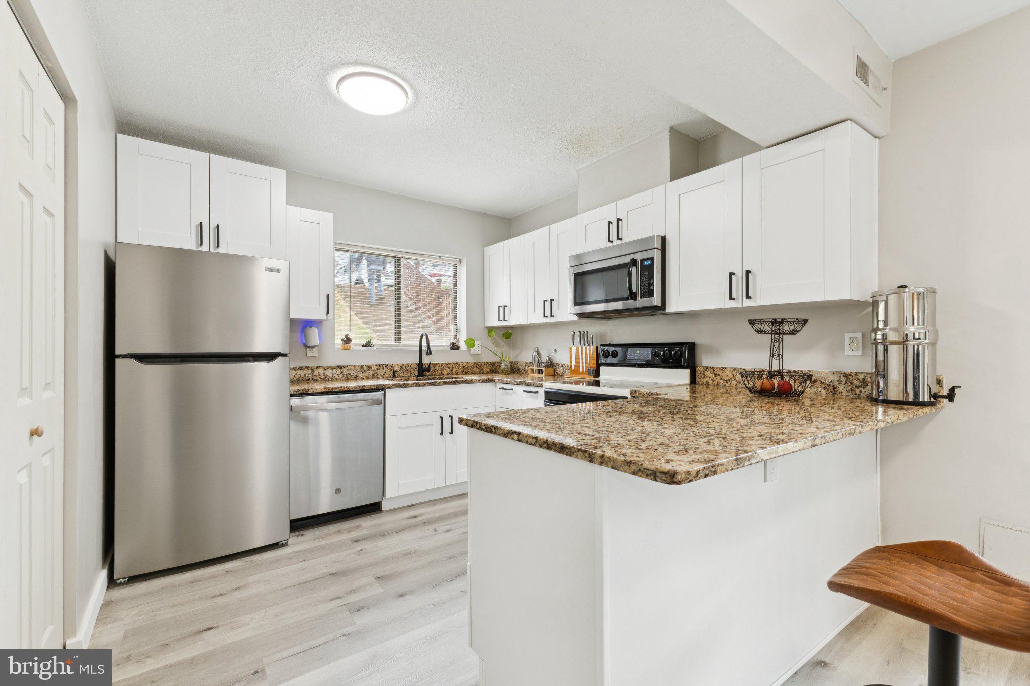 RIPPON LANDING - Residential
