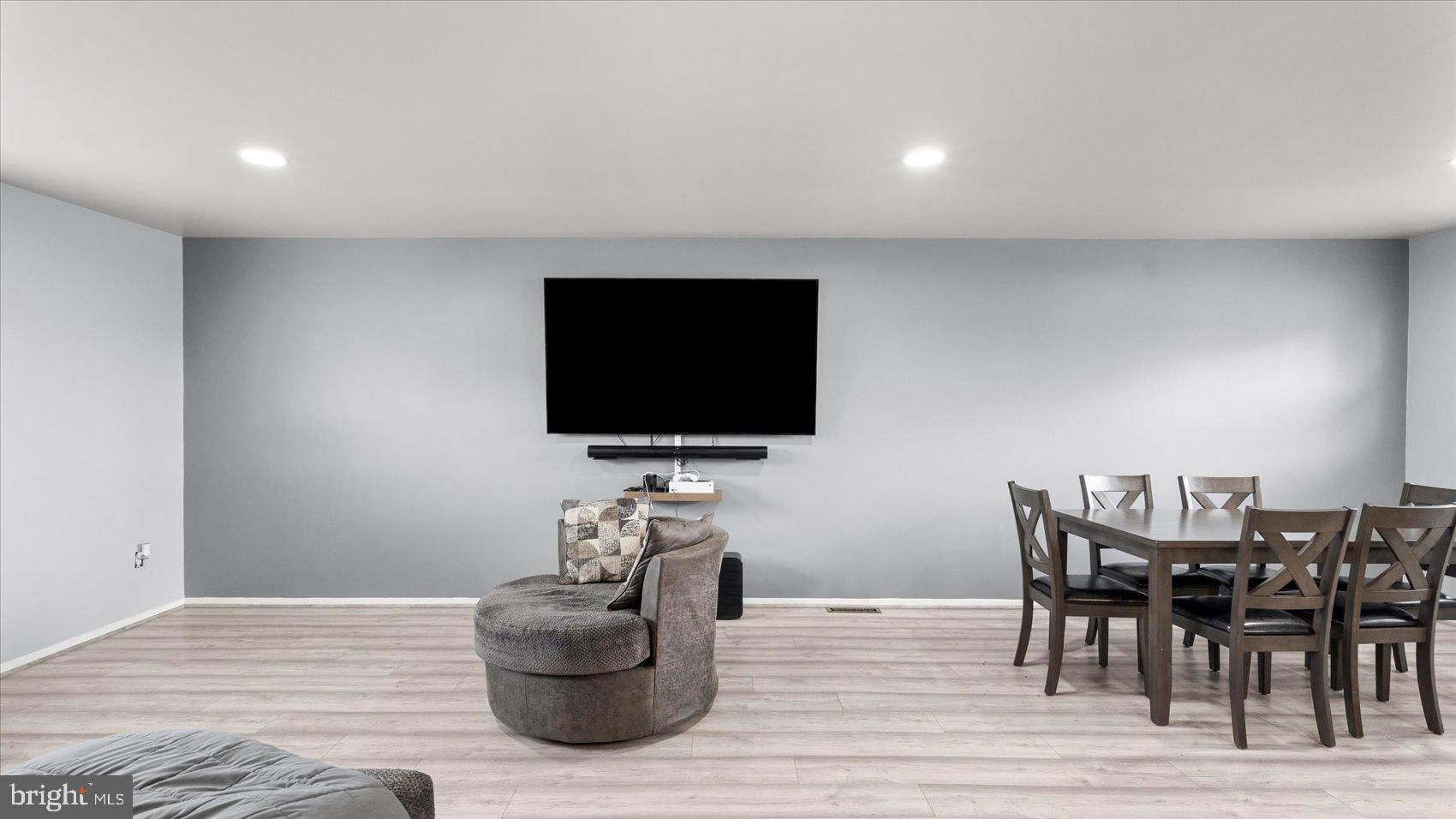 DEERFIELD - Residential