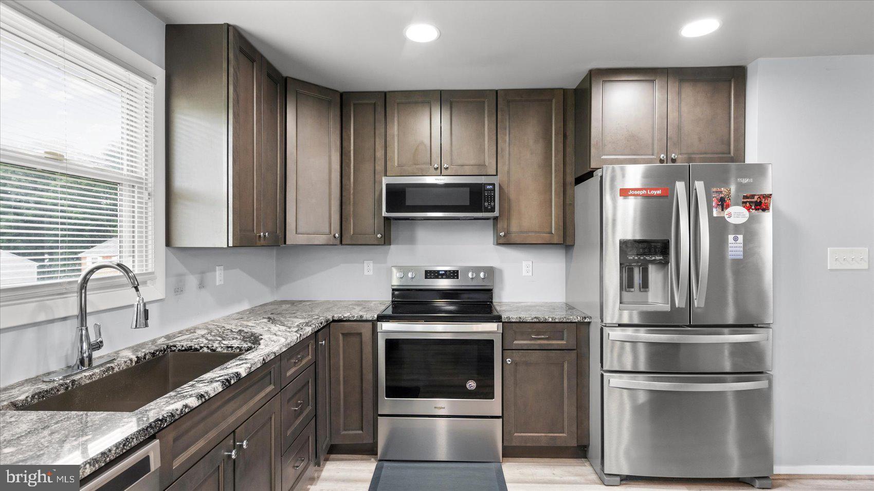 DEERFIELD - Residential