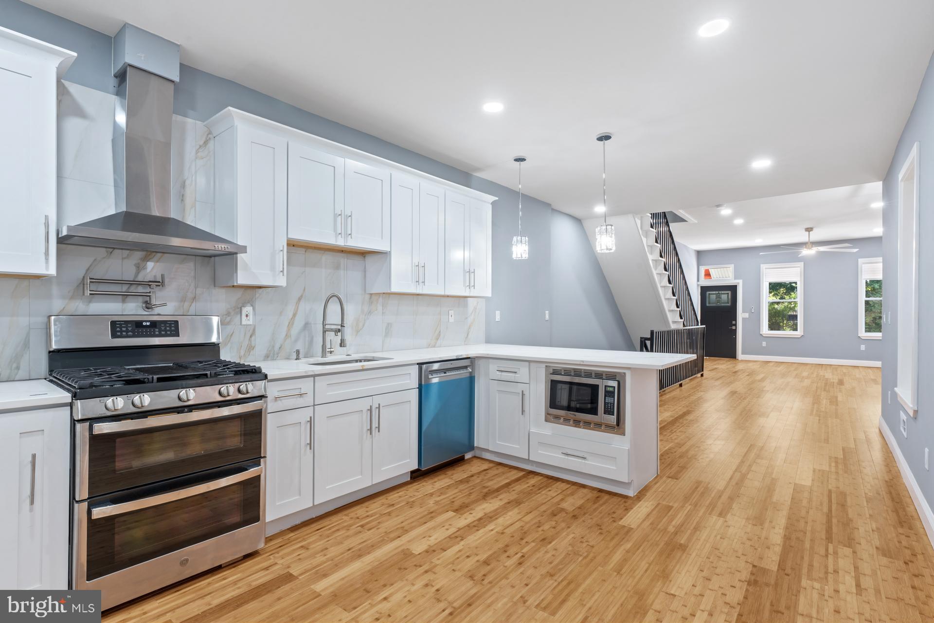 BELMONT - Residential