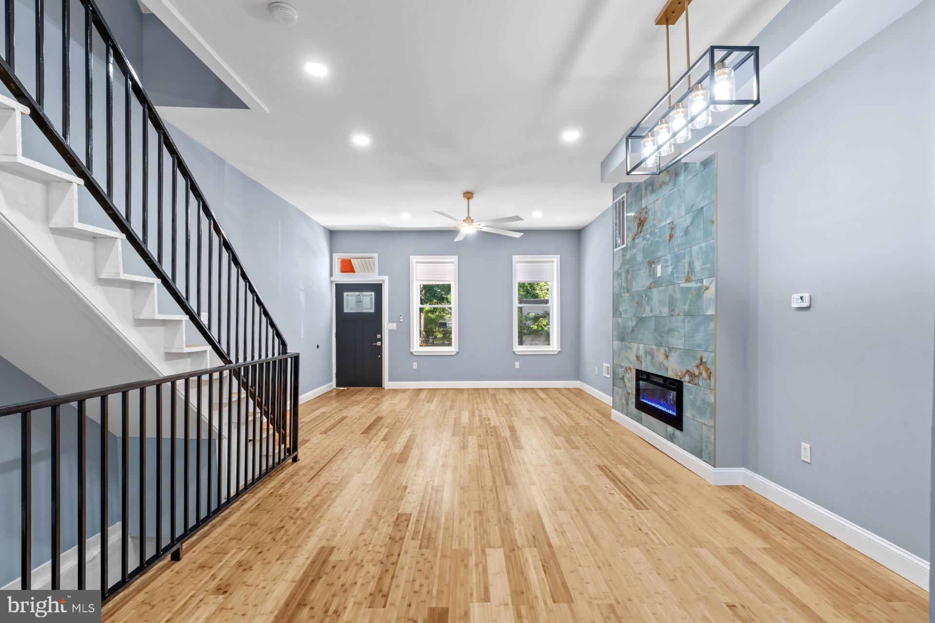 BELMONT - Residential