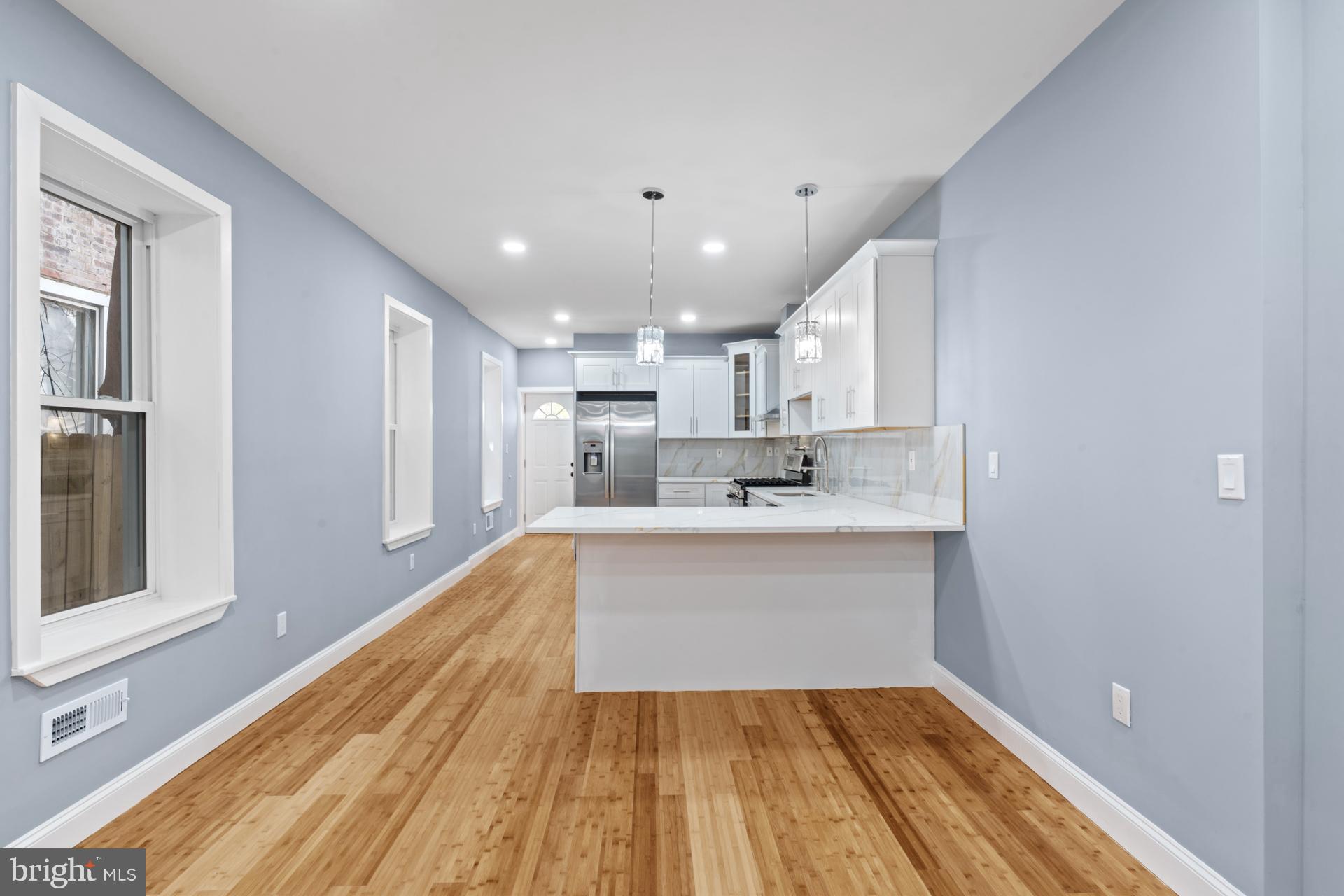 BELMONT - Residential