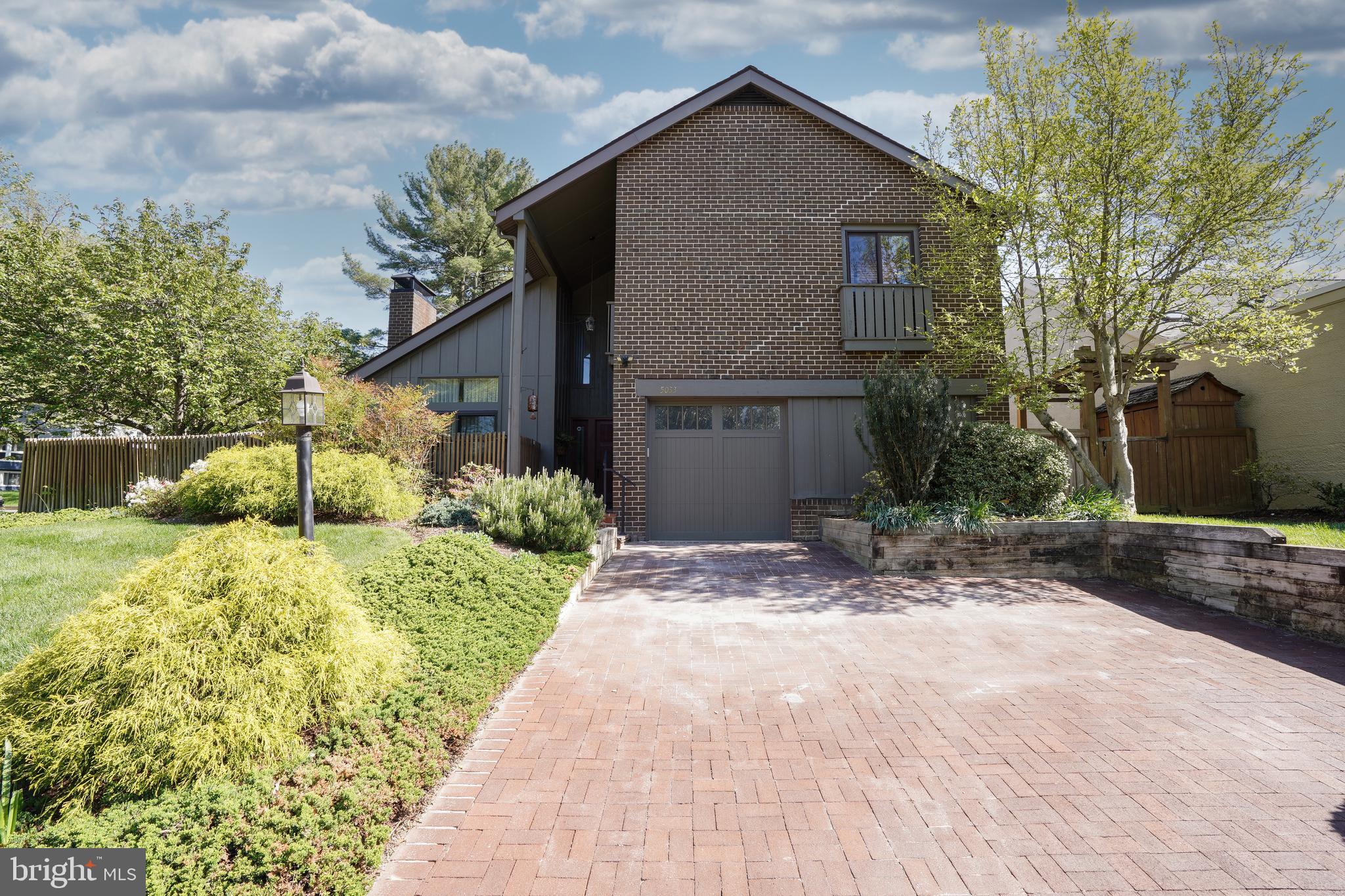OAKLAND MILLS - Residential
