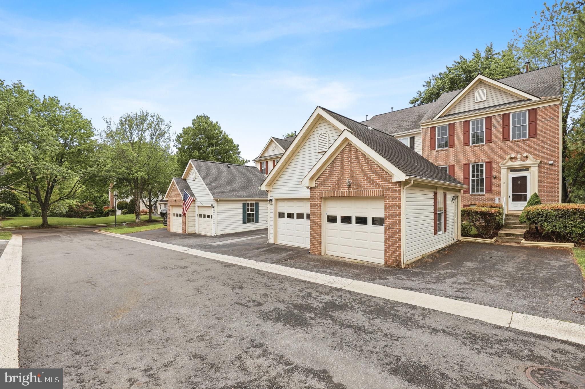 HALLOWELL - Residential