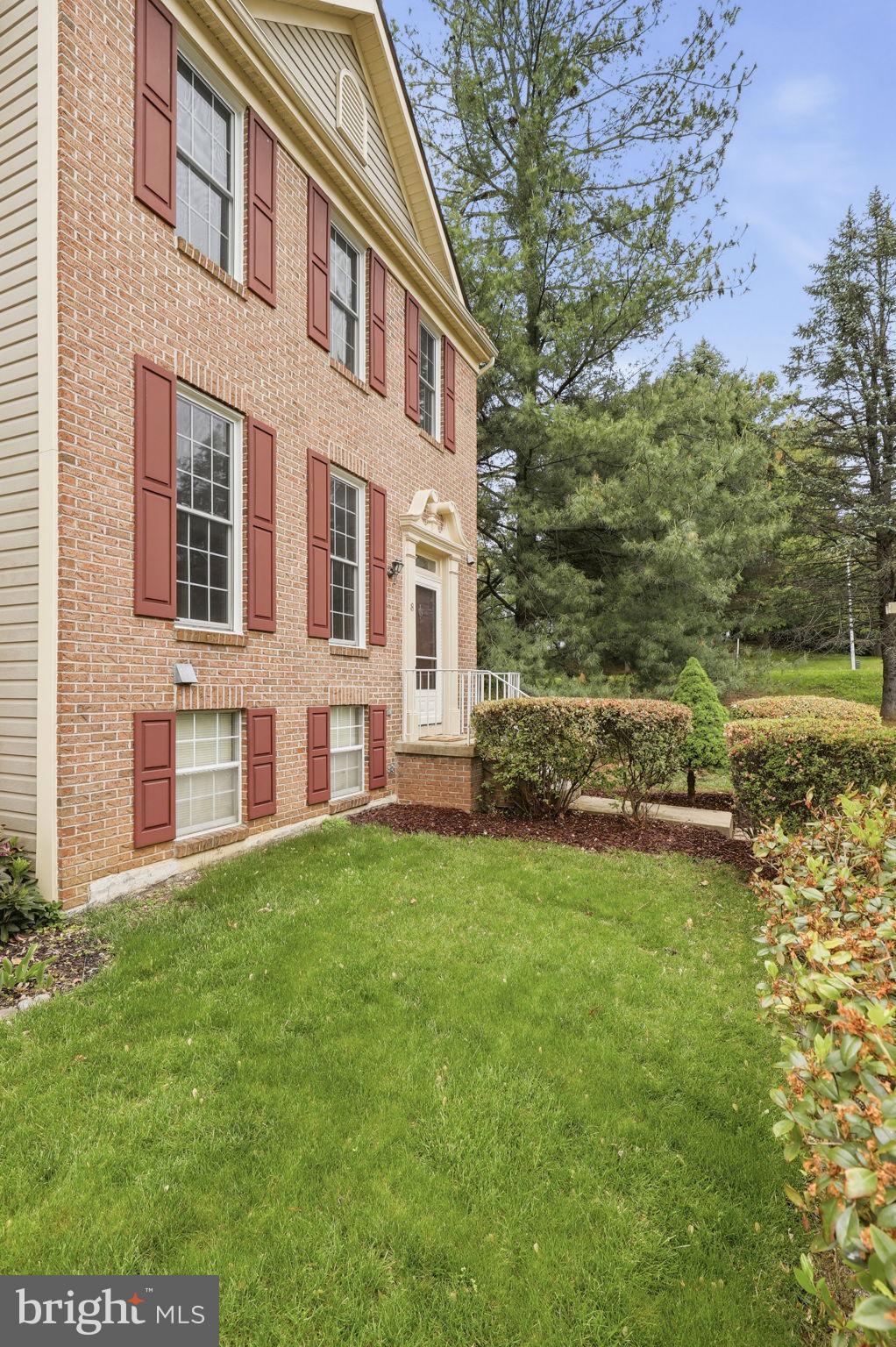 HALLOWELL - Residential